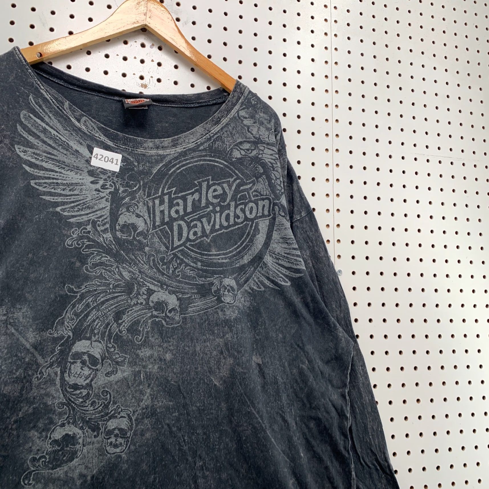 Harley Davidson VINTAGE Harley Davidson T-Shirt Men 2XL Faded Black Skeleton Skull Graphic Print Crew Neck Summer Seasonal Size US XXL / EU 58 / 5 - 7 Thumbnail