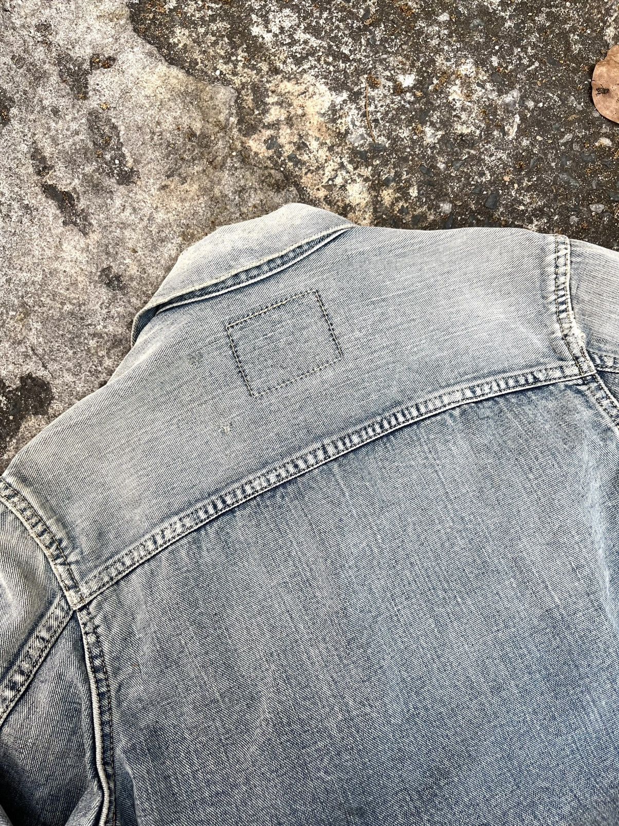 Japanese Brand × Vintage PERFECT!! FADED DISTRESSED VTG. DENIM JACKET JAPAN BRAND Size US M / EU 48-50 / 2 - 13 Thumbnail