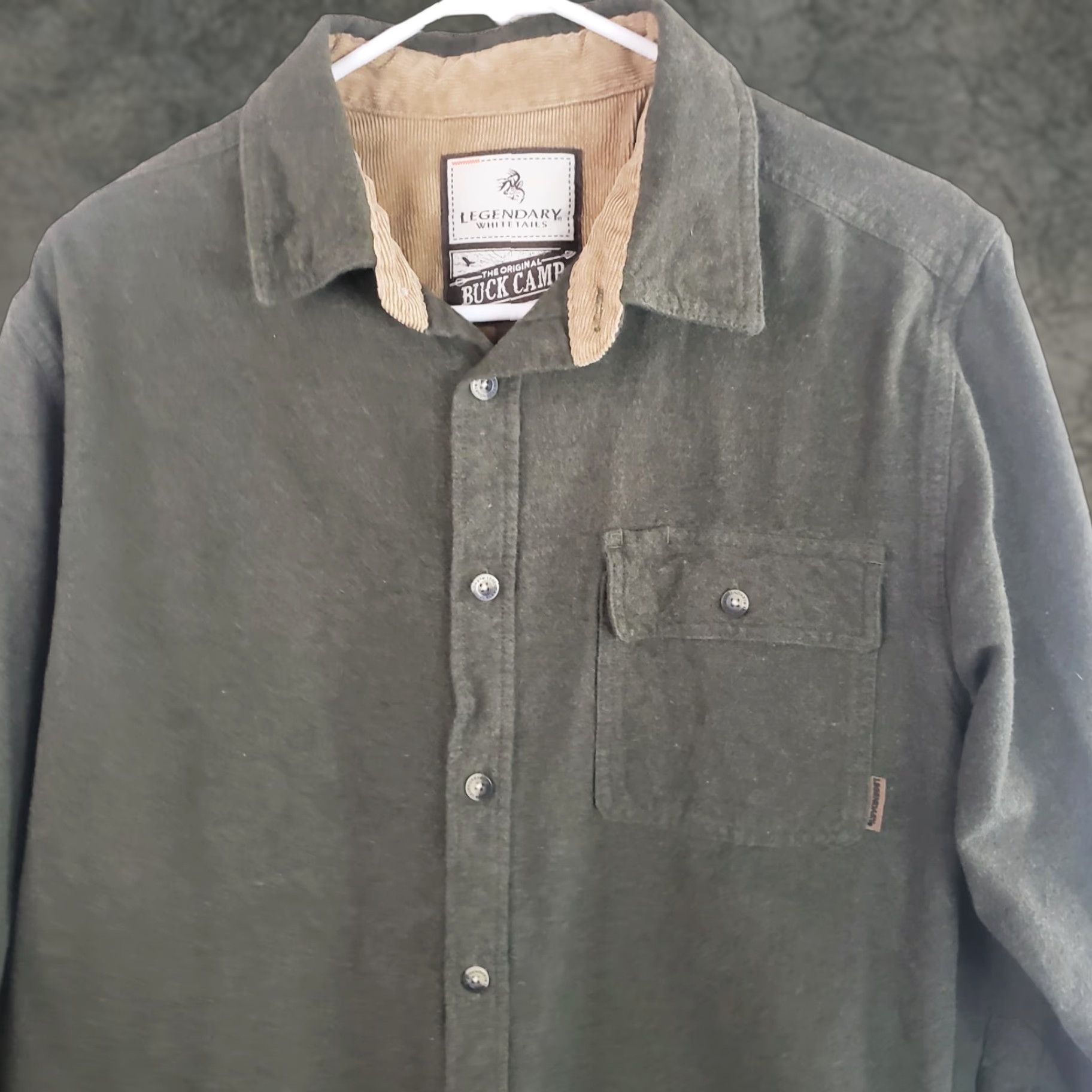 Vintage VINTAGE Buck Camp Chamois Button-Up Army Green Shirt Mens M Legendary Whitetails Buck Camp Flannels Button-Up Shirt M Green Mens Size US M / EU 48-50 / 2 - 1 Thumbnail
