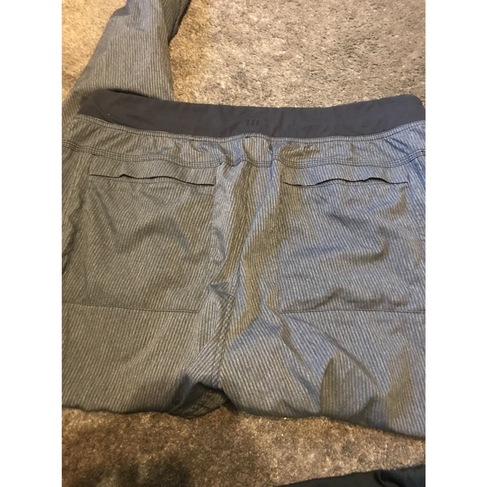 Lululemon Lululemon Mens XL Striped Jogger Pants Drawstring Waist Lightweight Elastic Breathable Casual Workwear Pocketed Gray Polyester Straight Leg Size US 36 / EU 52 - 8 Thumbnail