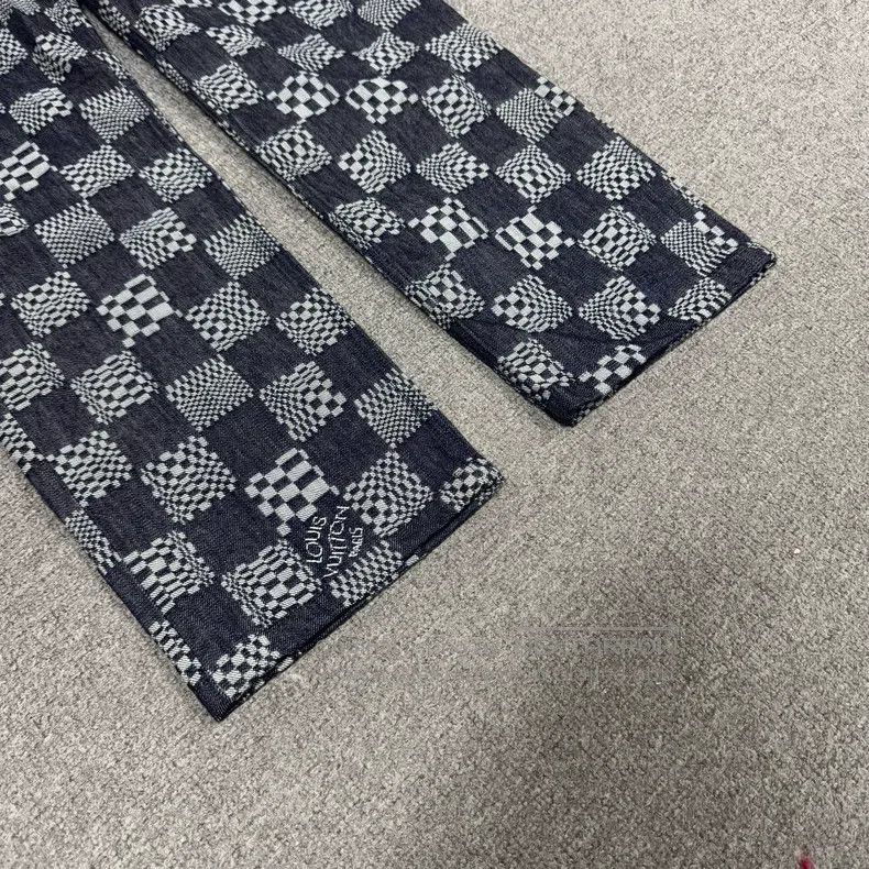 Louis Vuitton Louis Vuitton Checker Jeans Size US 32 / EU 48 - 4 Thumbnail
