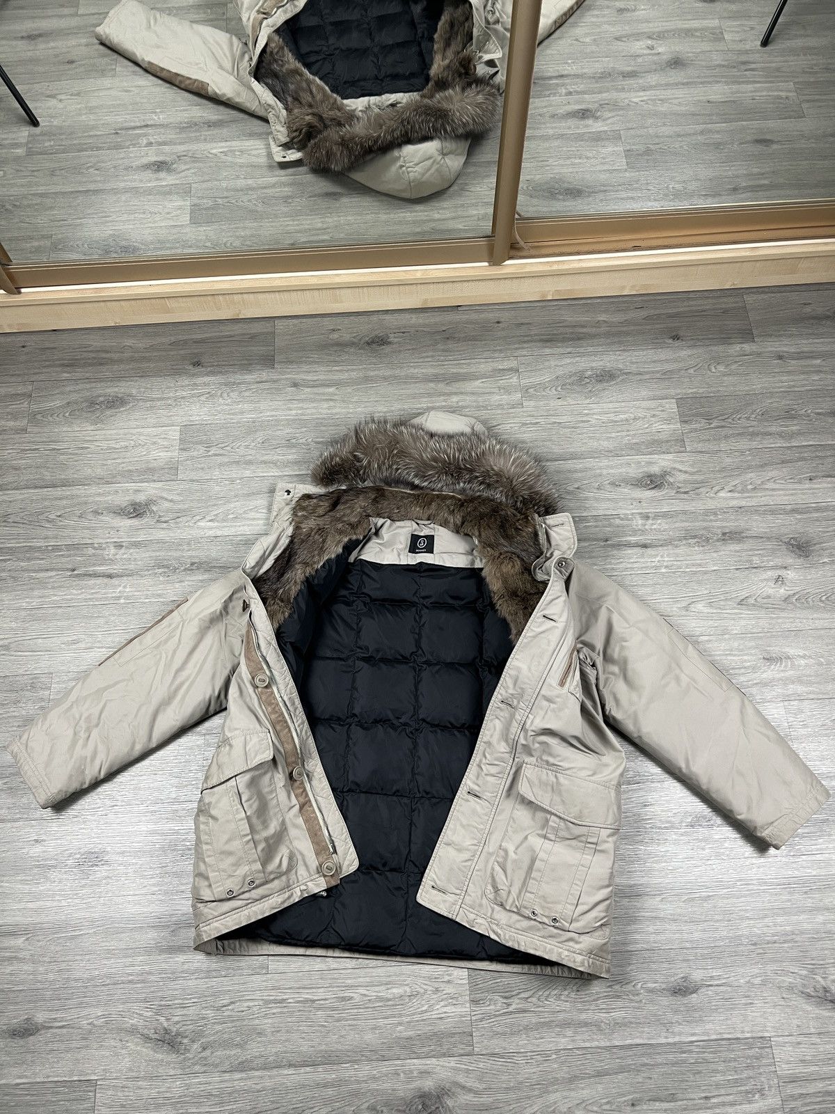 Bogner Bogner jacket down parka Natural fur men’s Size L Size US M / EU 48-50 / 2 - 2 Thumbnail
