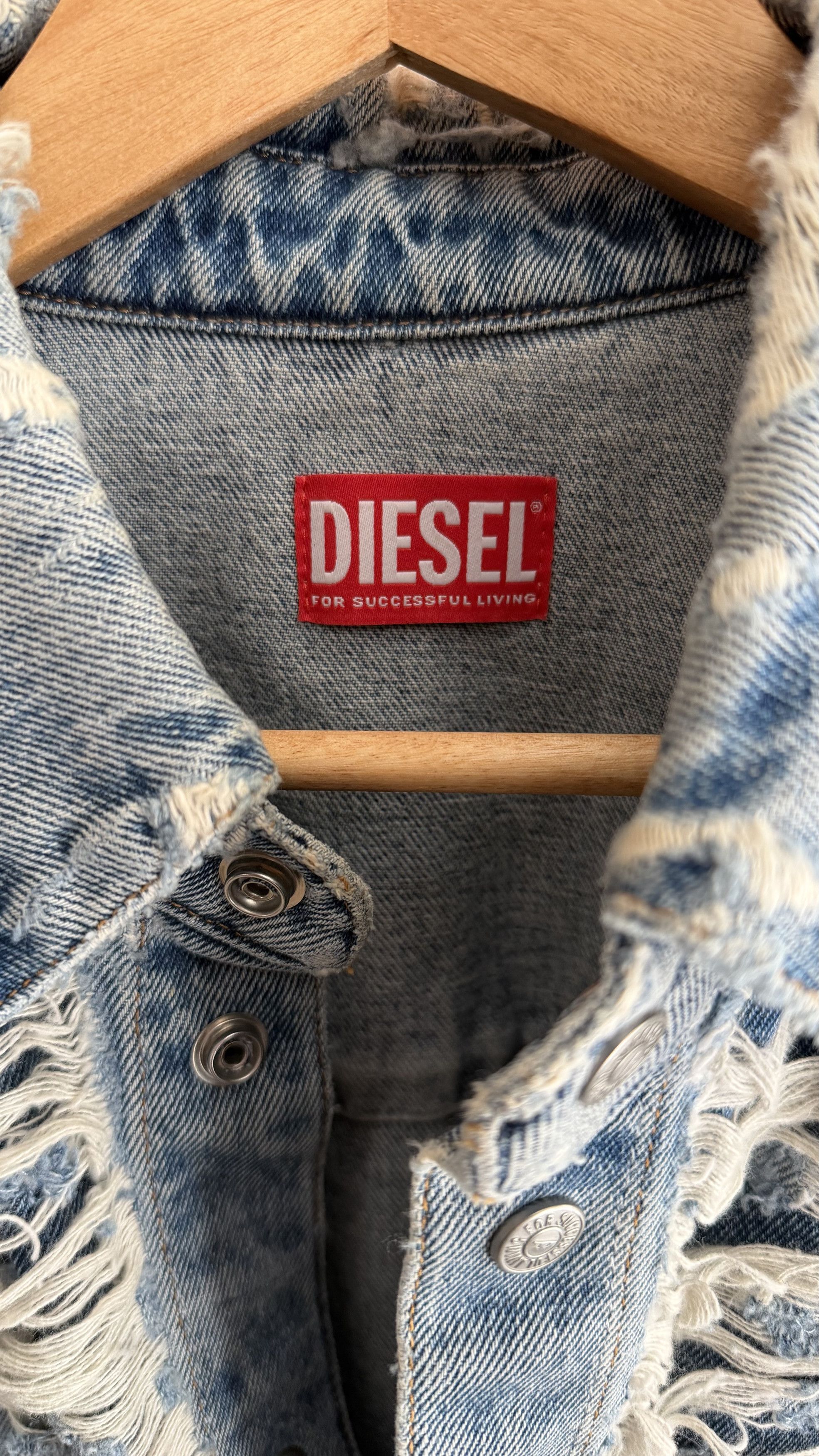 Diesel Diesel D-Simply-Over-FSB Distressed Denim Shirt Size US L / EU 52-54 / 3 - 4 Thumbnail