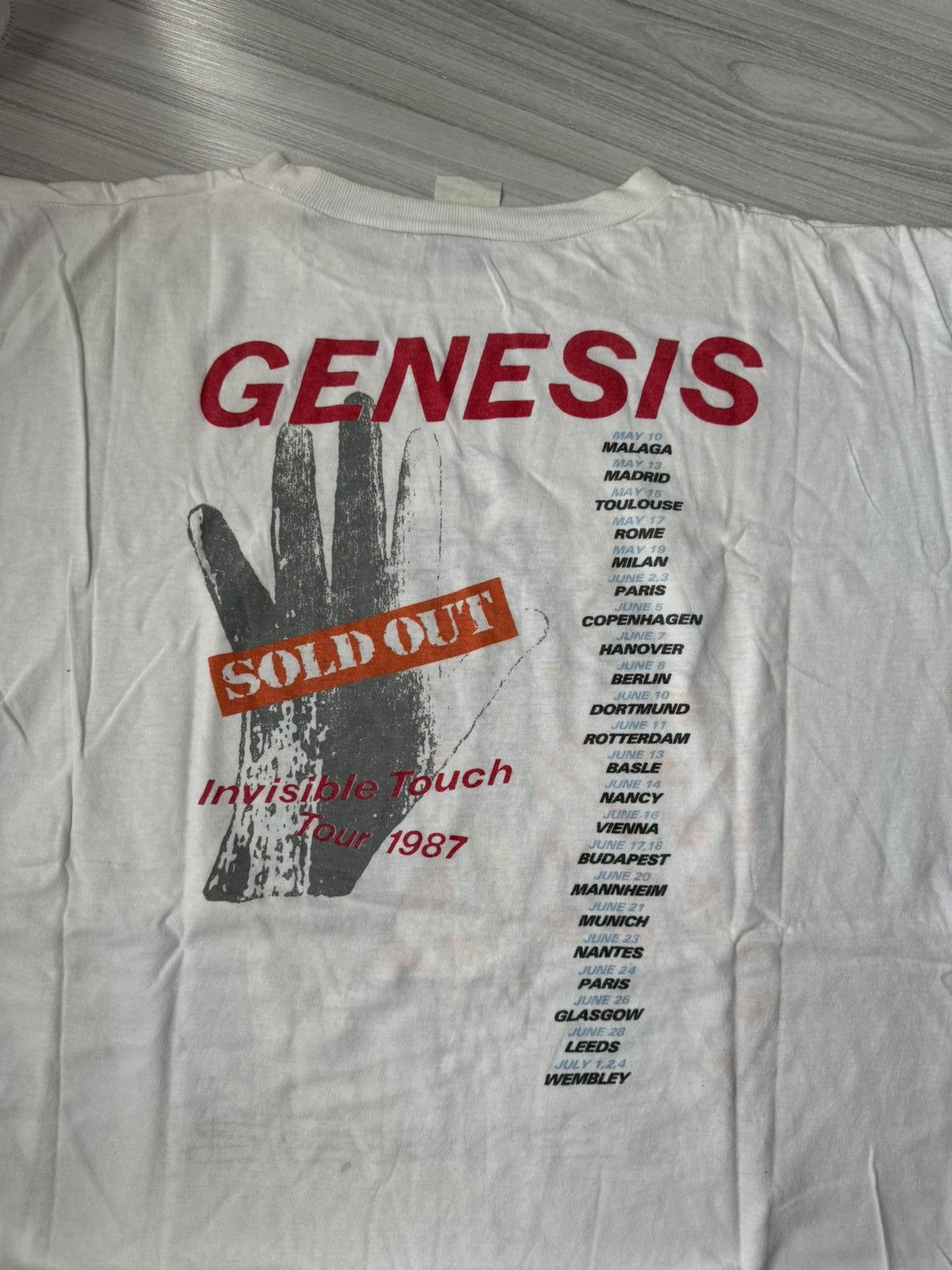 Band Tees × Vintage Vintage Genesis Invisible Touch Tour 1987 Tee Concert Merch Size US L / EU 52-54 / 3 - 7 Thumbnail