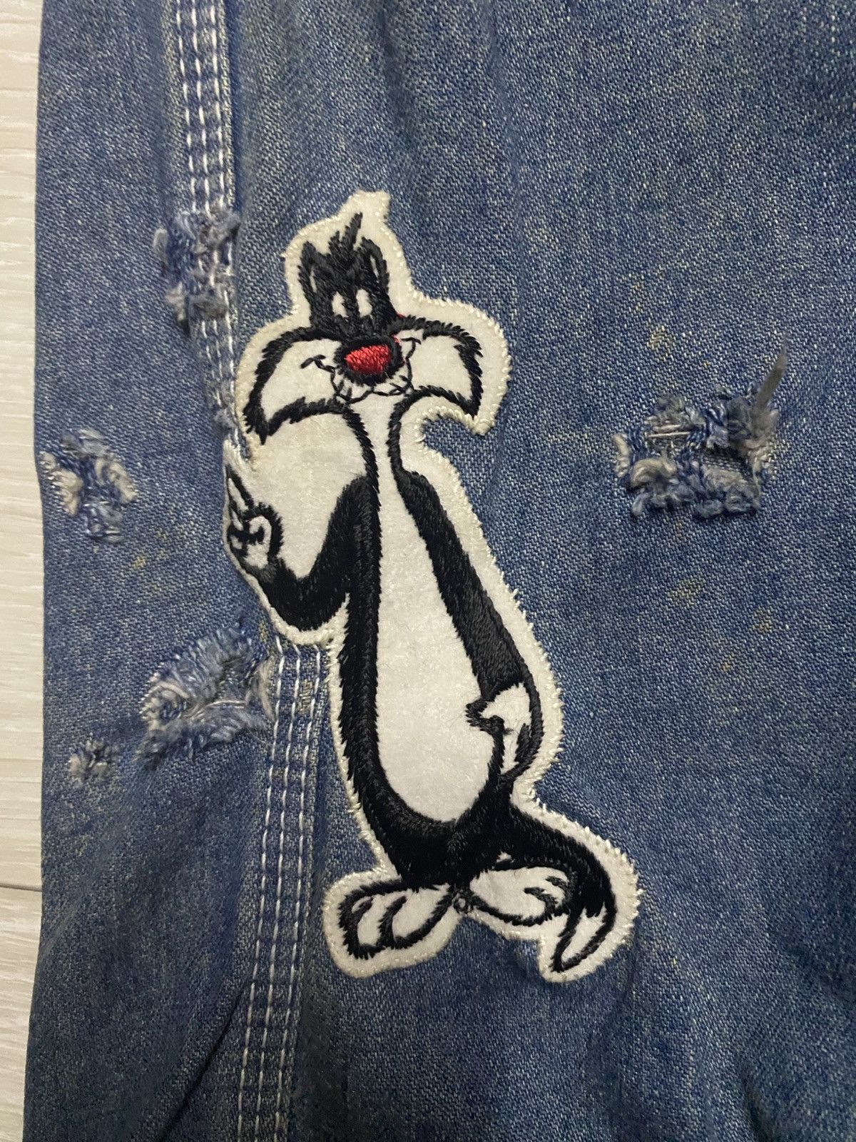 Japanese Brand Vintage Japanese Brand Grunge Patch Carpenter Loose Jeans Size US 27 - 12 Thumbnail