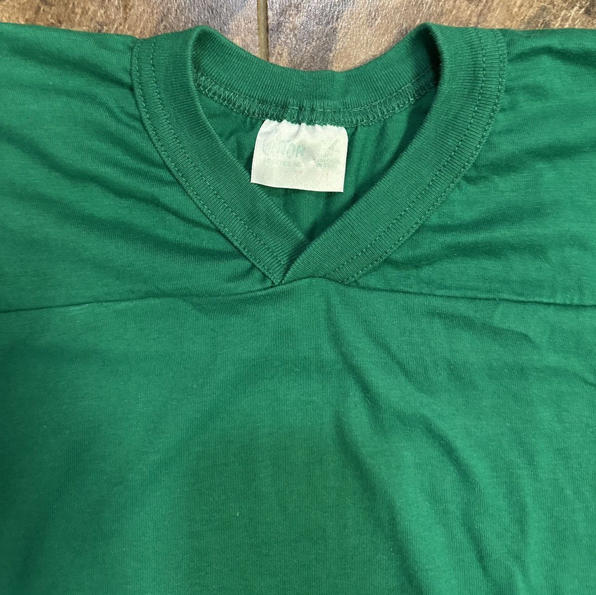 Vintage Vintage 1970s Gator Athletics Ringer Football T Shirt XL USA Size US XL / EU 56 / 4 - 2 Thumbnail