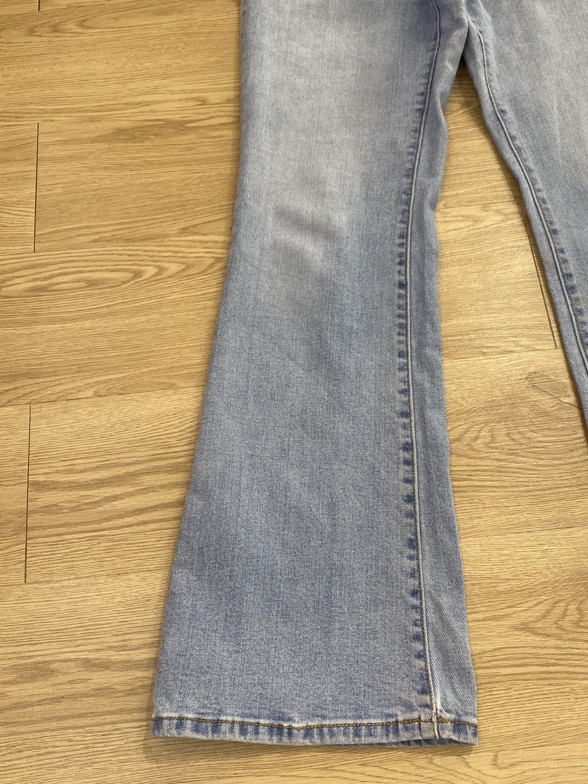GU GU Japanese Brand Blue Faded Style Flare Jeans Size US 29 - 7 Thumbnail