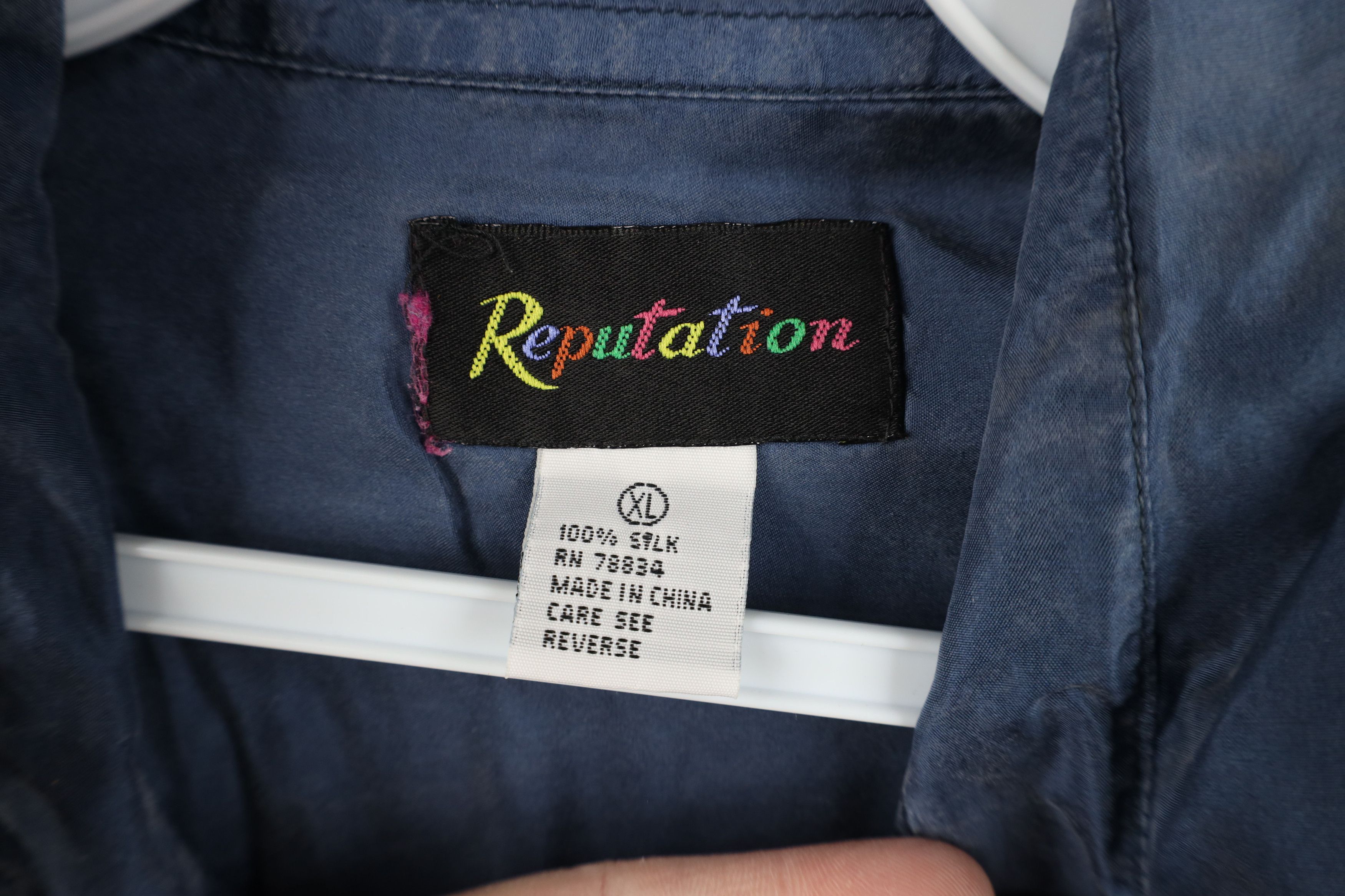 Vintage Vintage 90s Streetwear Baggy Silk Collared Button Shirt Blue Size US XL / EU 56 / 4 - 9 Thumbnail