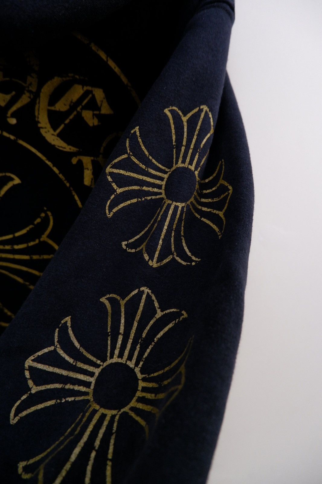 Chrome Hearts Vintage Chrome Hearts Gold Horseshoe Hoodie Zip Size US S / EU 44-46 / 1 - 7 Thumbnail