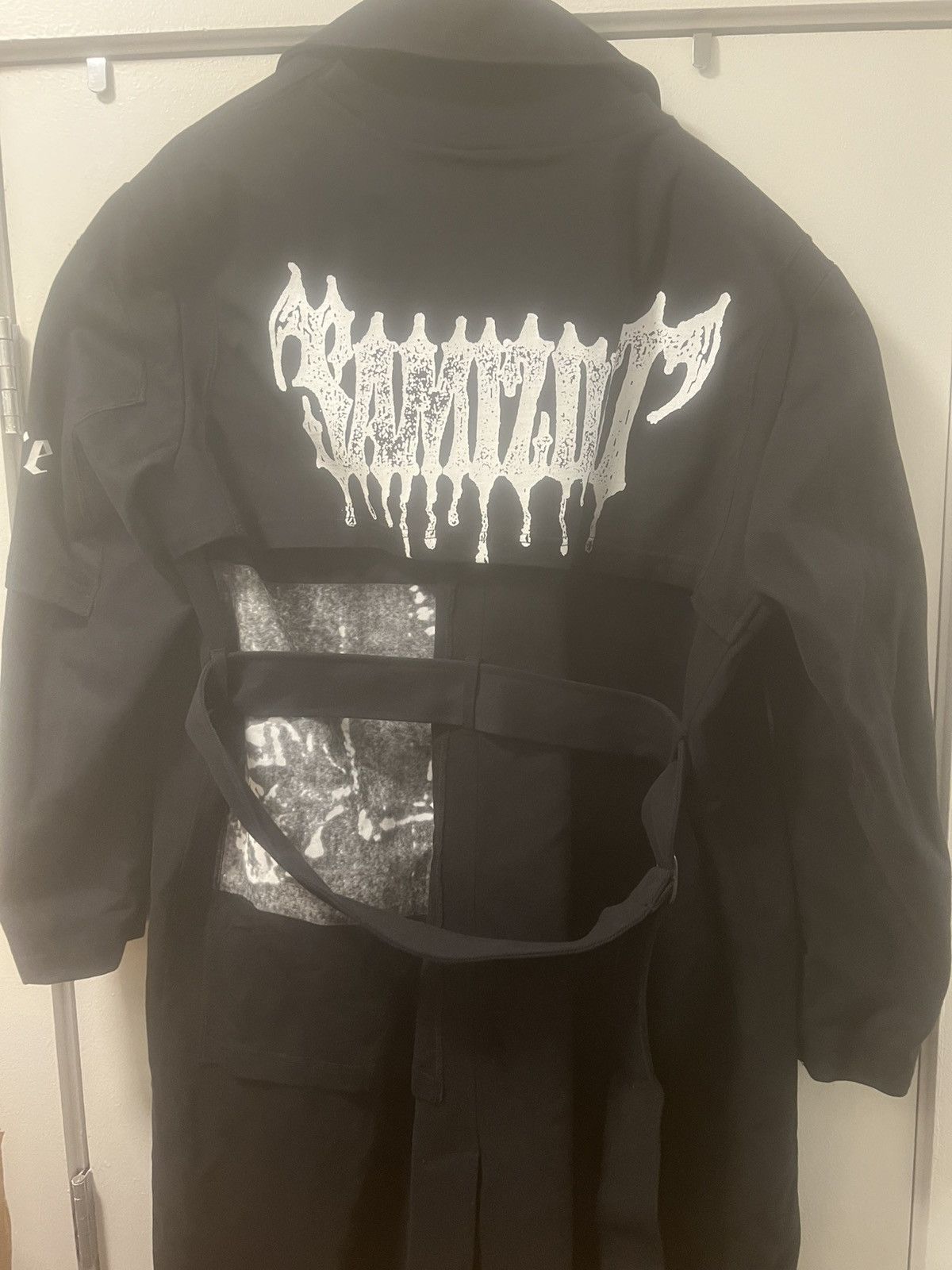 Yang Li Yang Li AW19 Samizdat ‘Cosmic Terror’ Trench / Parka Size US XL / EU 56 / 4 - 4 Thumbnail