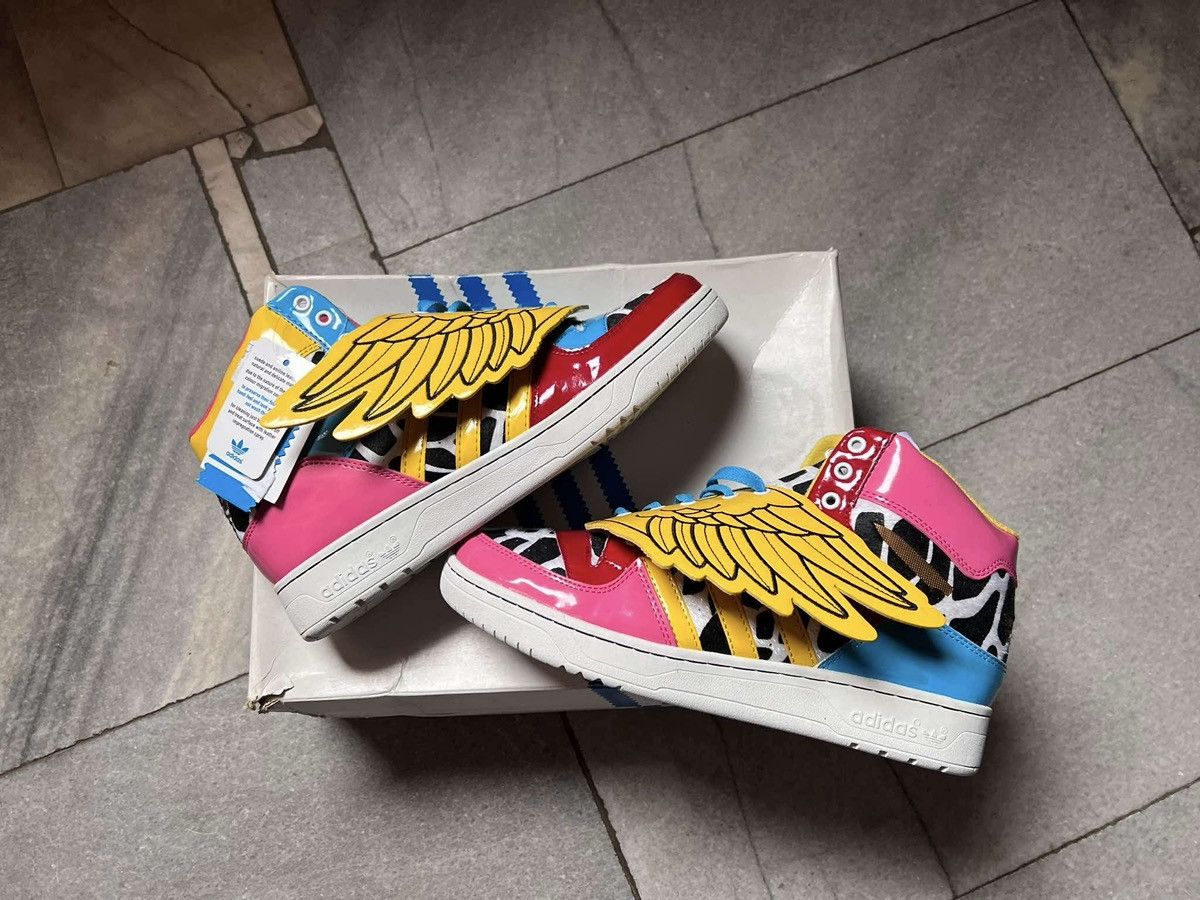 Adidas × Jeremy Scott Adidas Jeremy Scott DeadStock 2NE1 Collab