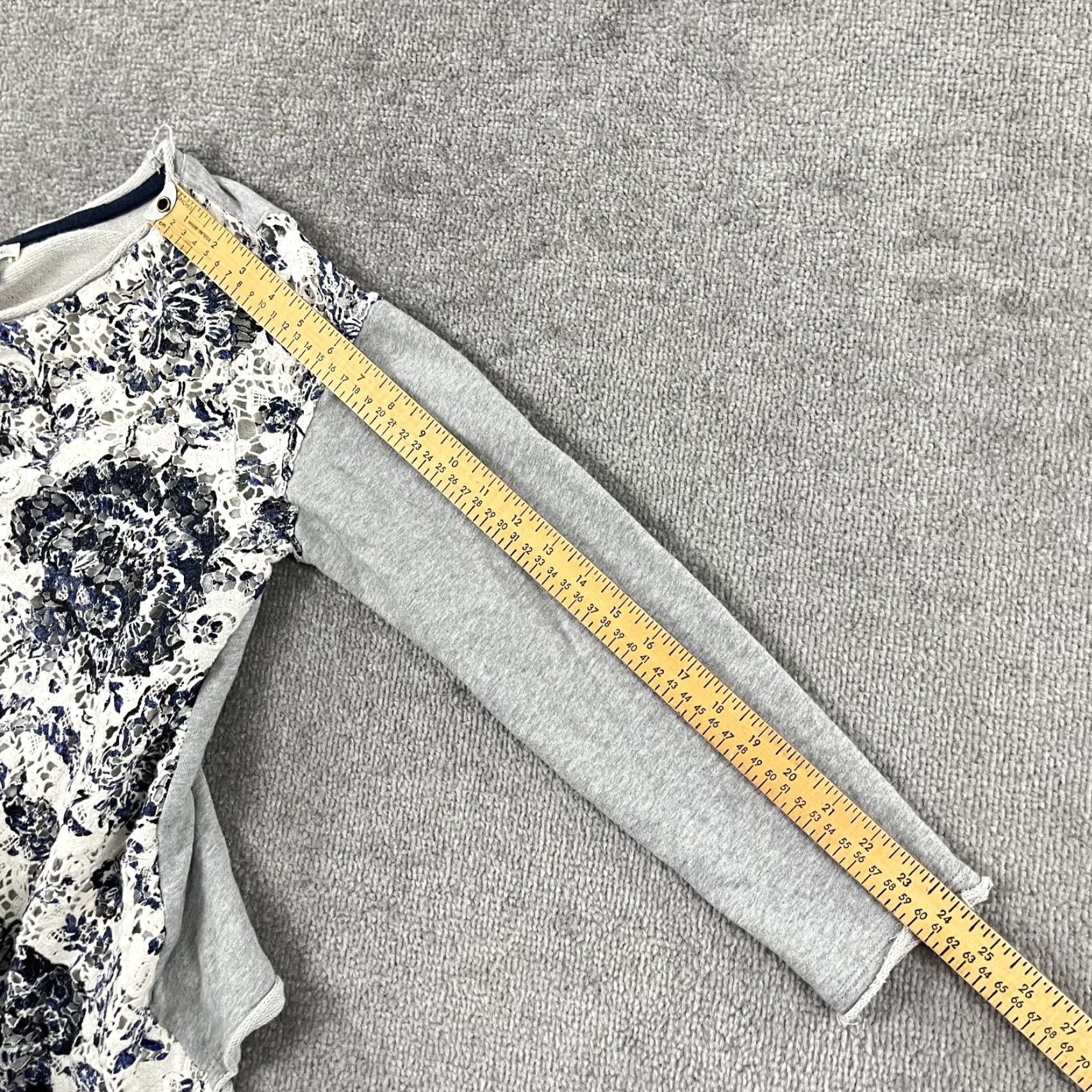 Vintage Sundance Shirt Womens Large Gray Floral Lace Pullover French Terry Size L / US 10 / IT 46 - 5 Thumbnail