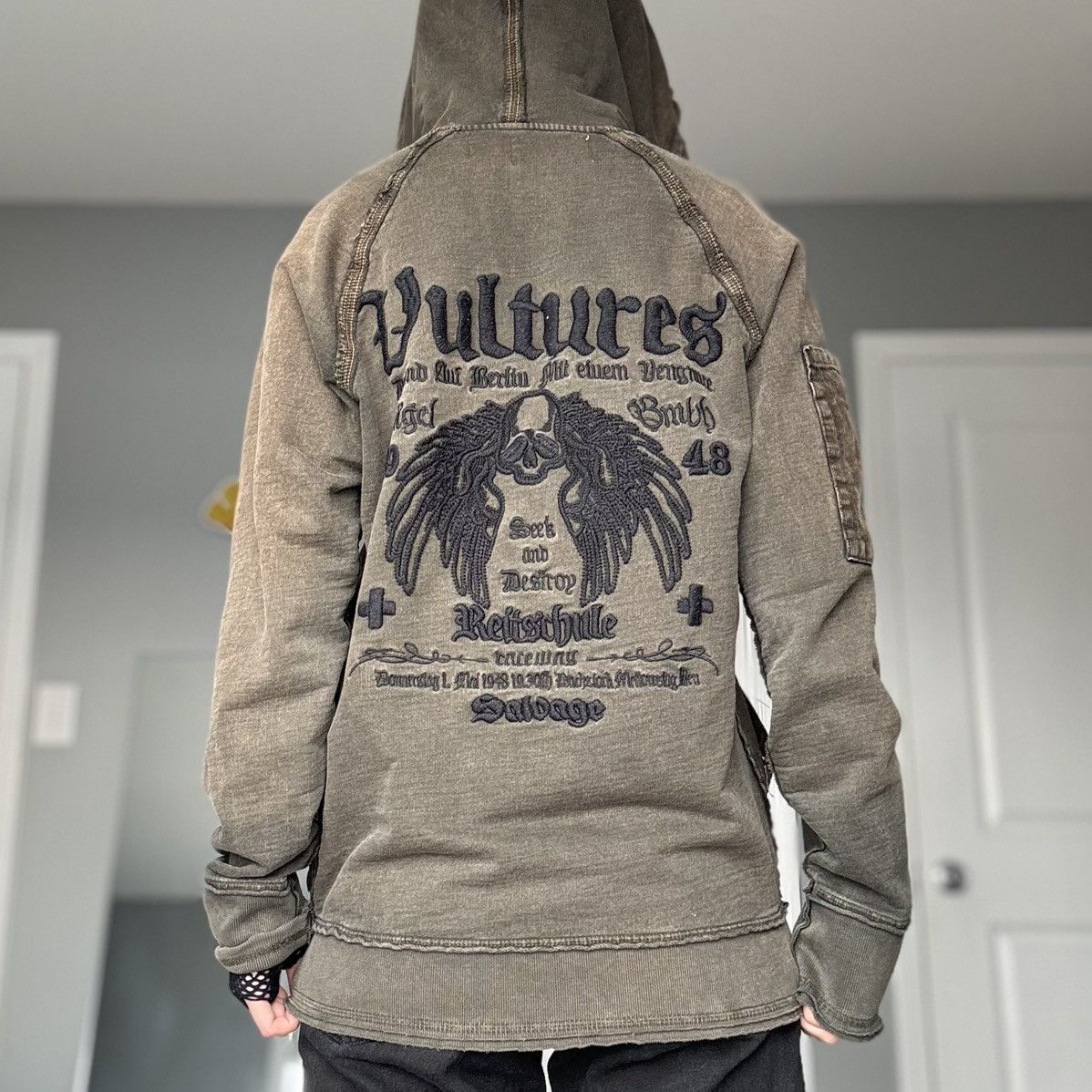 Salvage Y2K Salvage Vultures Embroidered Zip Up Hoodie Size US L / EU 52-54 / 3 - 9 Thumbnail