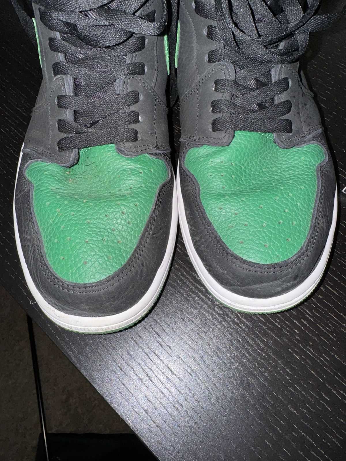 Jordan Brand × Nike Jordan 1 Pine Green Size US 13 / EU 46 - 6 Thumbnail