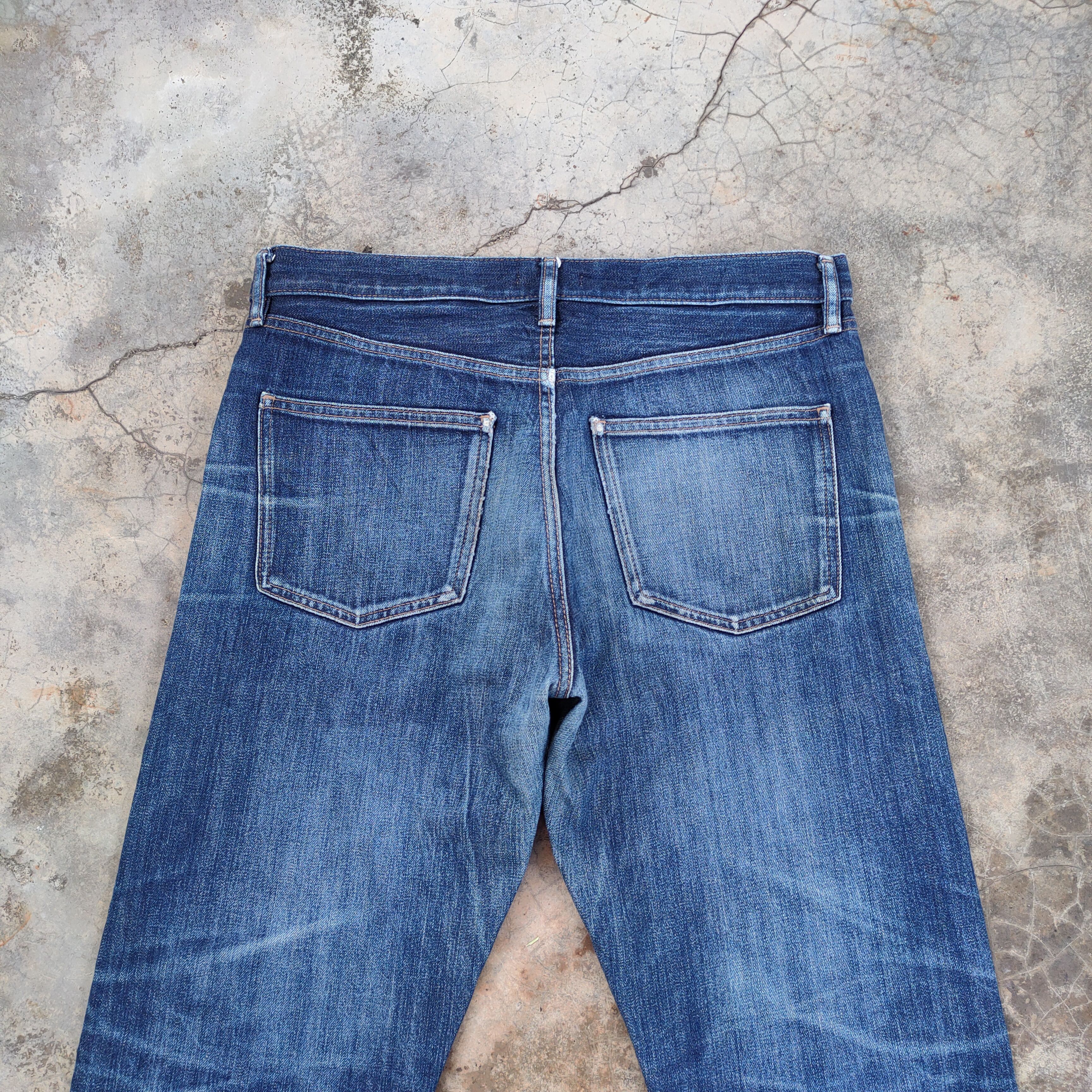 Japanese Brand W34 UNIQLO U FADED DISTRESSED JEANS PANTS Size US 34 / EU 50 - 8 Thumbnail
