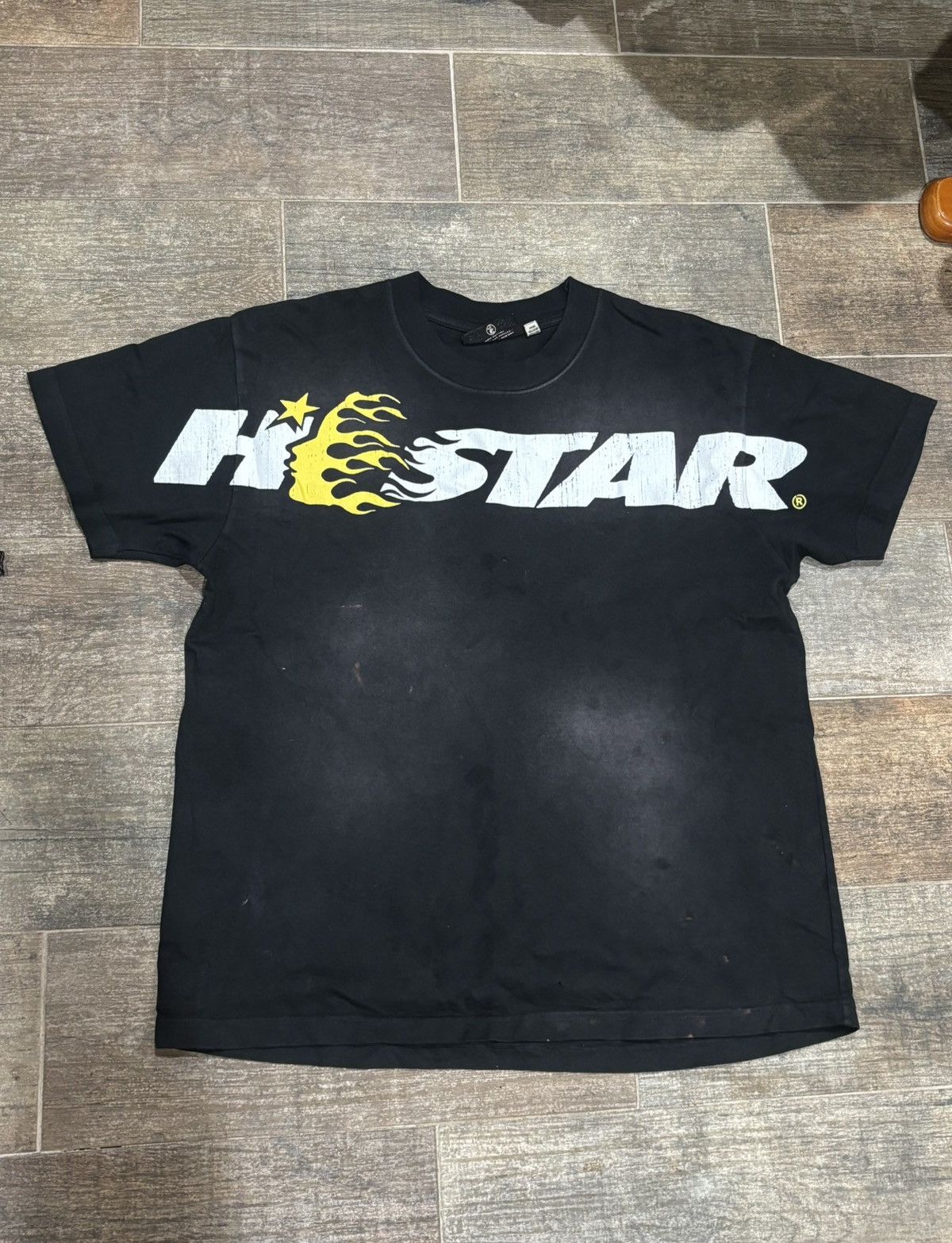 HELLSTAR Black Fade Yellow Cartoon Logo Tee Size US S / EU 44-46 / 1 - 2 Thumbnail