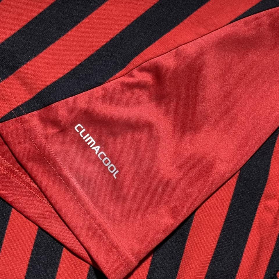Adidas 2011-12 AC Milan Home Adidas V13457 Size US S / EU 44-46 / 1 - 6 Thumbnail