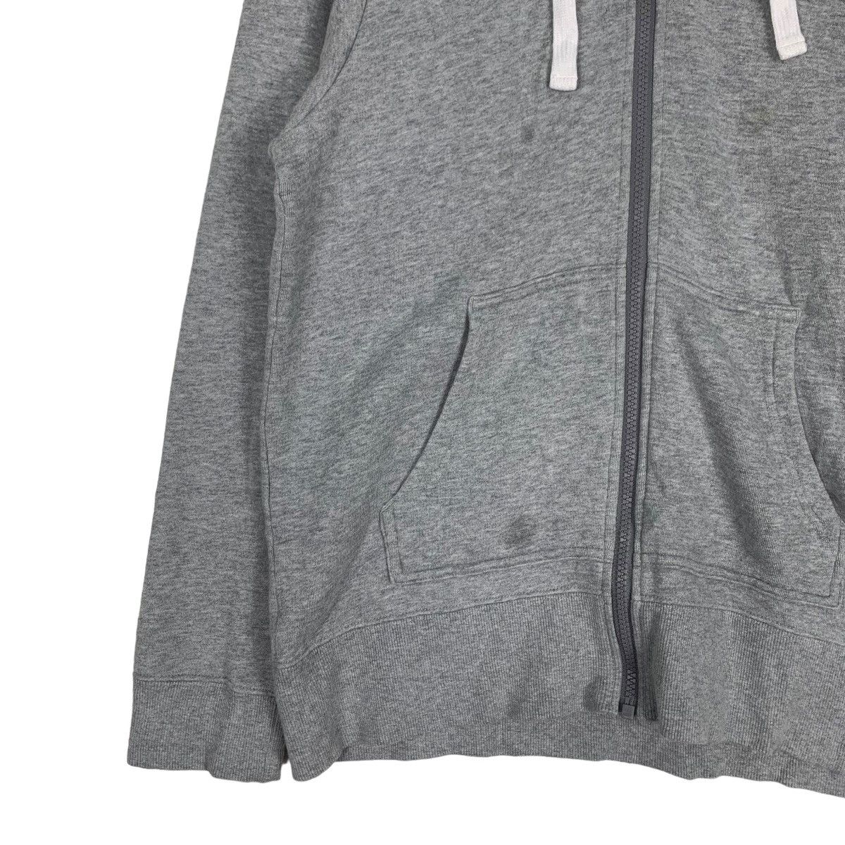 The North Face THE NORTH FACE Embroidered Big Logo Zipper Hoodies #0759-C34 Size L / US 10 / IT 46 - 8 Thumbnail