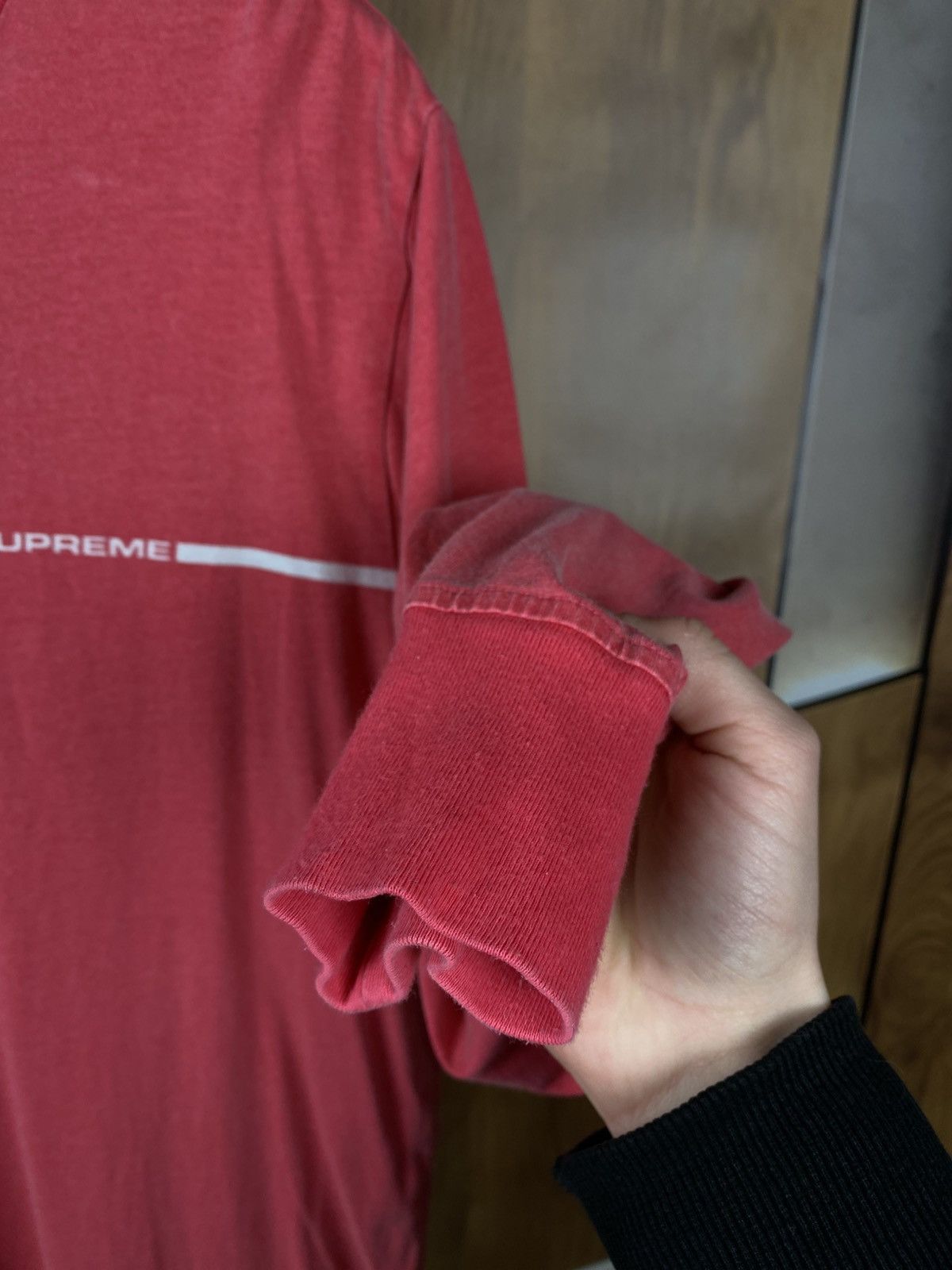 Supreme 💋Sweatshirt Long Sleeve Supreme Iridescent Material Cotton💋 Size US M / EU 48-50 / 2 - 8 Thumbnail
