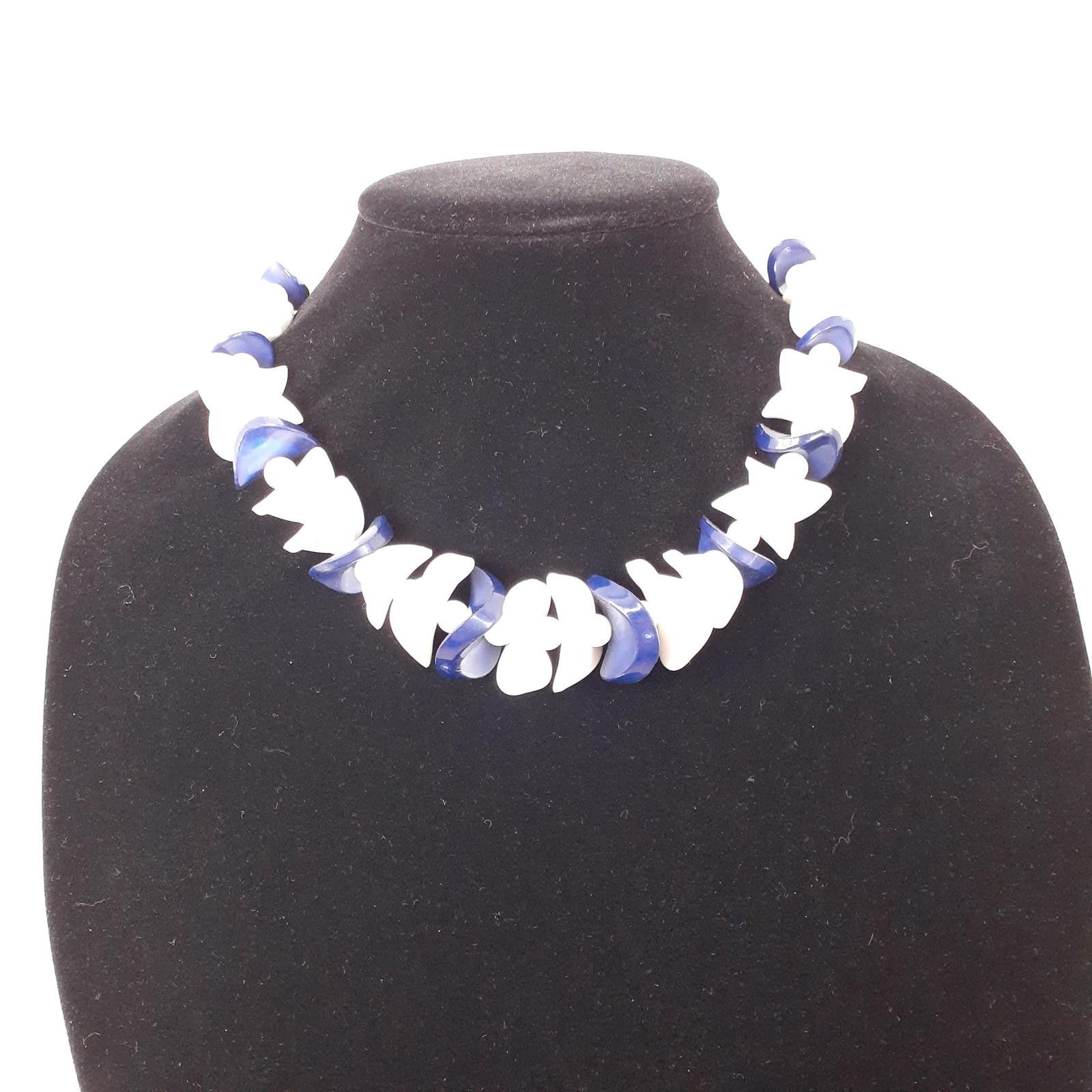 Designer Stunning Blue and White Abstract Design Necklace Size ONE SIZE - 8 Thumbnail