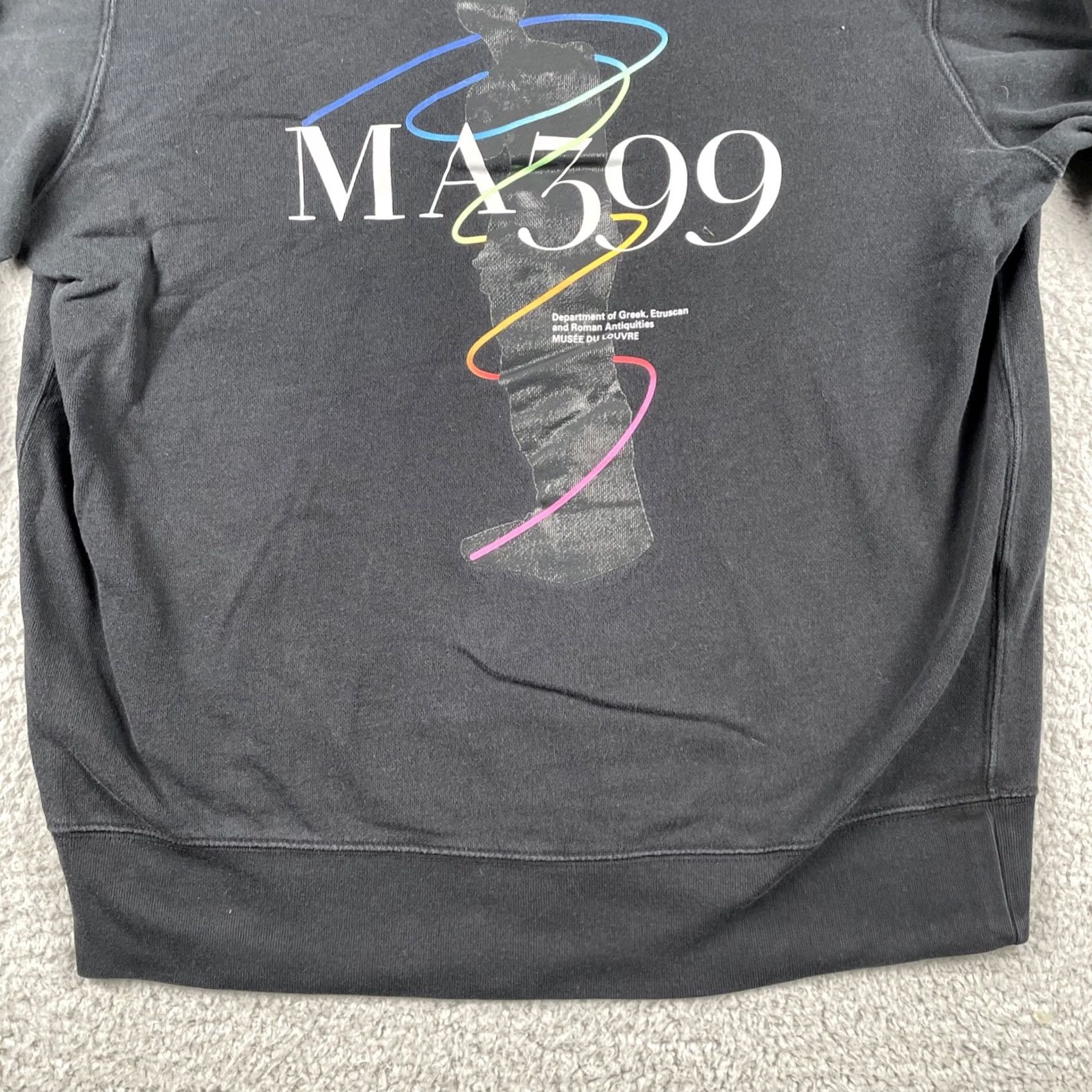 Uniqlo VINTAGE Uniqlo Sweatshirt Mens L Black Peter Saville Musee Du Louvre Aphrodite Venus de Milo Etruscan Roman 90s Concert Art Statue Size US L / EU 52-54 / 3 - 7 Thumbnail