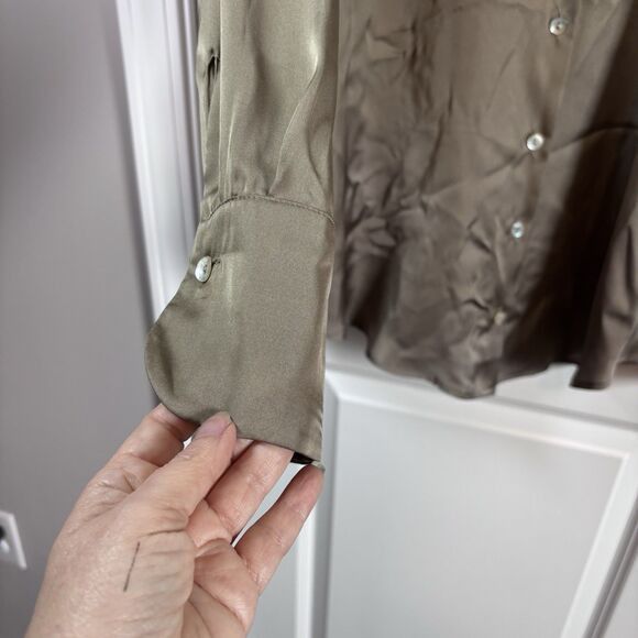 Zara ZARA OFF GREEN SATIN V-NECK SHIRT LONG SLEEVE BUTTON M Size M / US 6-8 / IT 42-44 - 9 Thumbnail