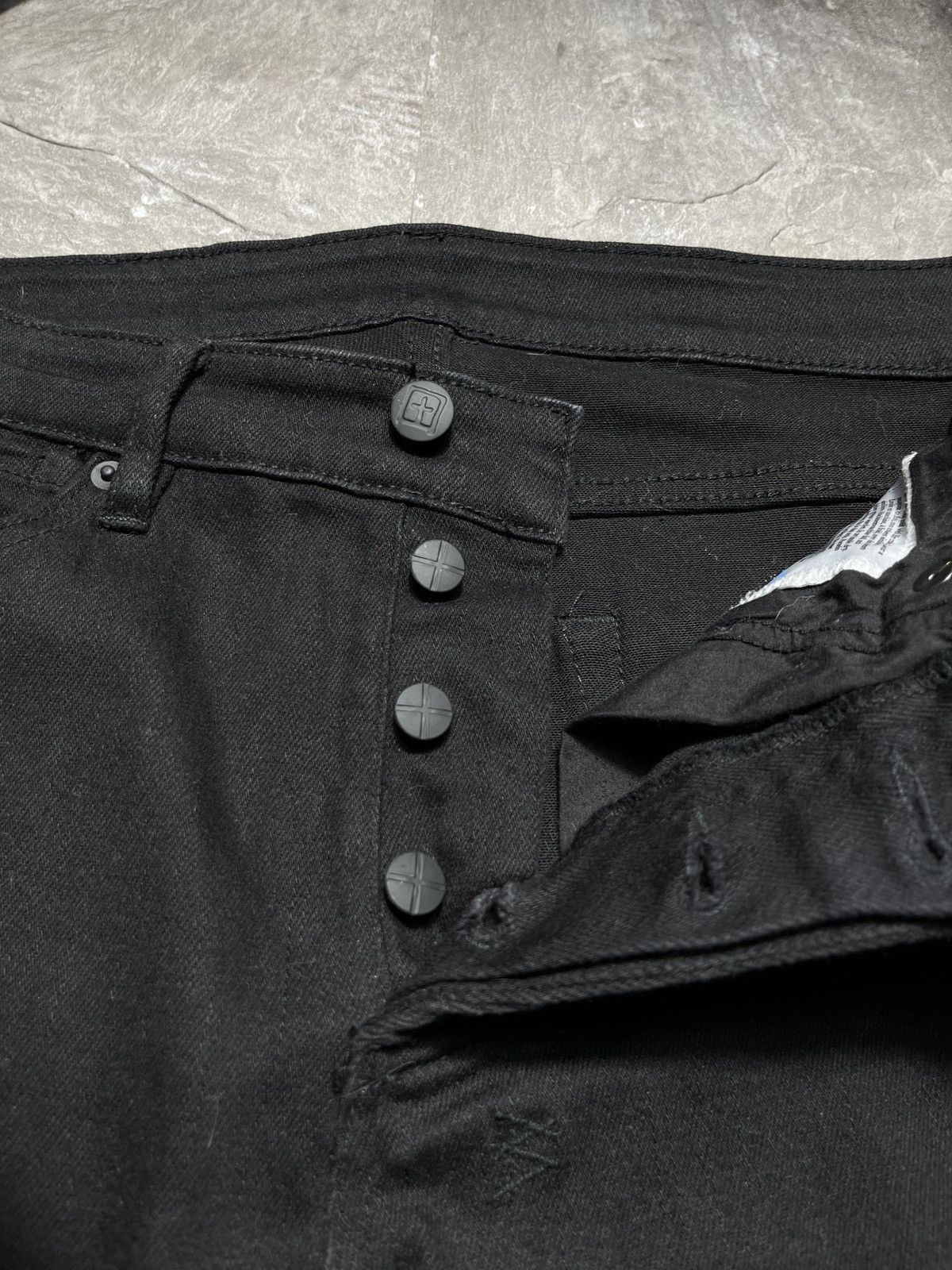 Ksubi Ksubi Knee Rip Plain Black Denim Jeans Size 32 Size US 32 / EU 48 - 13 Thumbnail