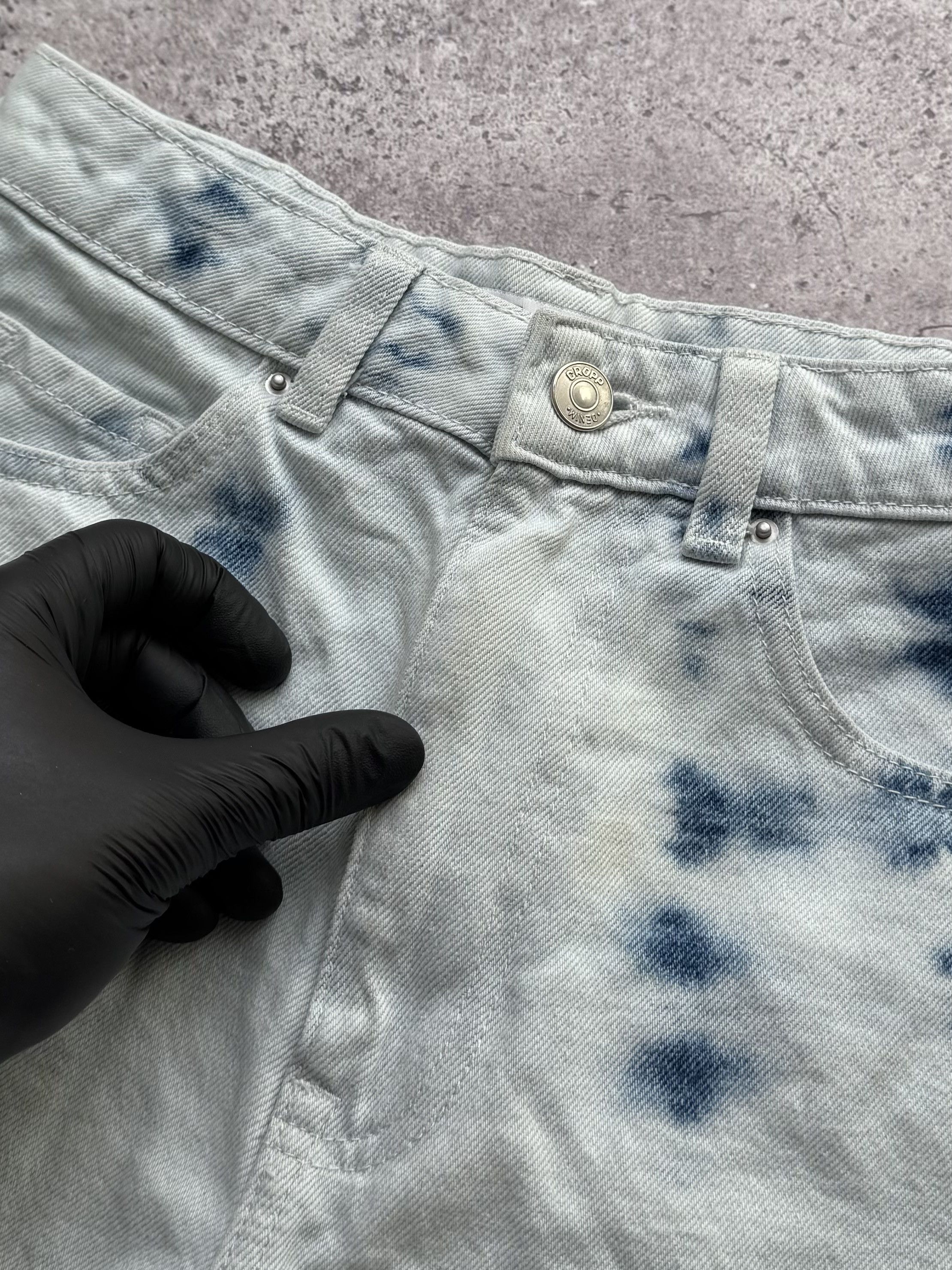 Vintage Y2K High Waisted Tie Dye Shorts Cut Off Frayed Festival (E8) Size 27" / US 4 / IT 40 - 2 Thumbnail