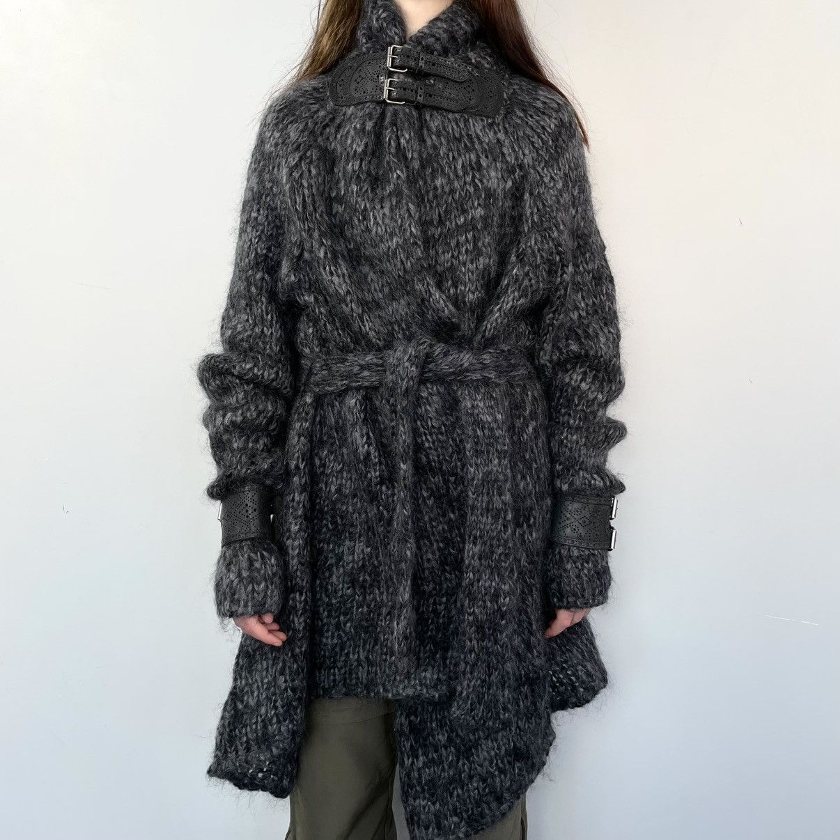 Alexander McQueen 🔥RARE🔥Alexander McQueen Asymmetric Wool Knitted Coat sz M Size M / US 6-8 / IT 42-44 - 1 Thumbnail