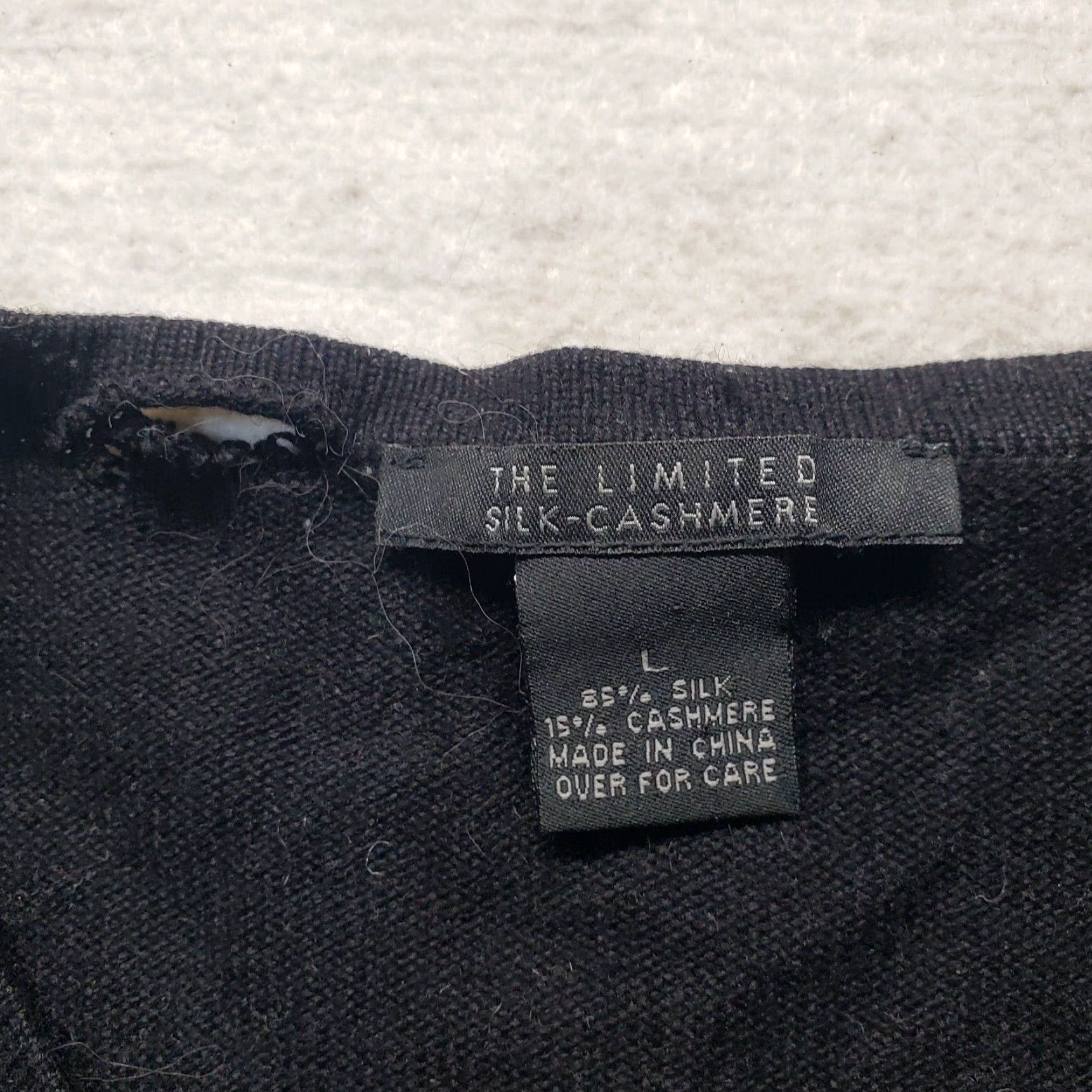 Vintage Vintage The Limited Black Silk Cashmere Blend Button-Up Cardigan Women's Large Fall Winter Size M / US 6-8 / IT 42-44 - 3 Thumbnail