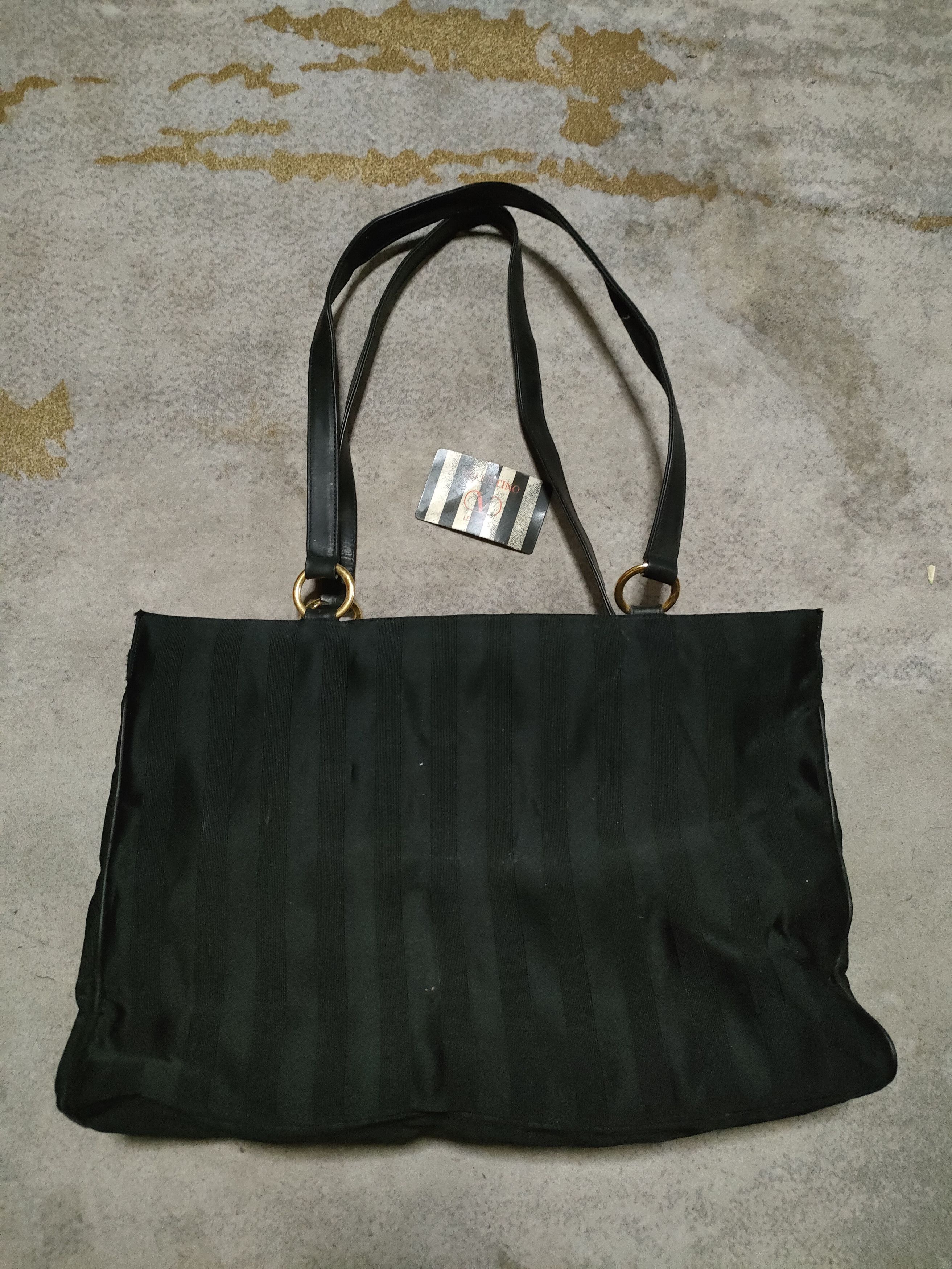 Valentino Valentino Garavani With Certificate Card Size ONE SIZE - 4 Thumbnail