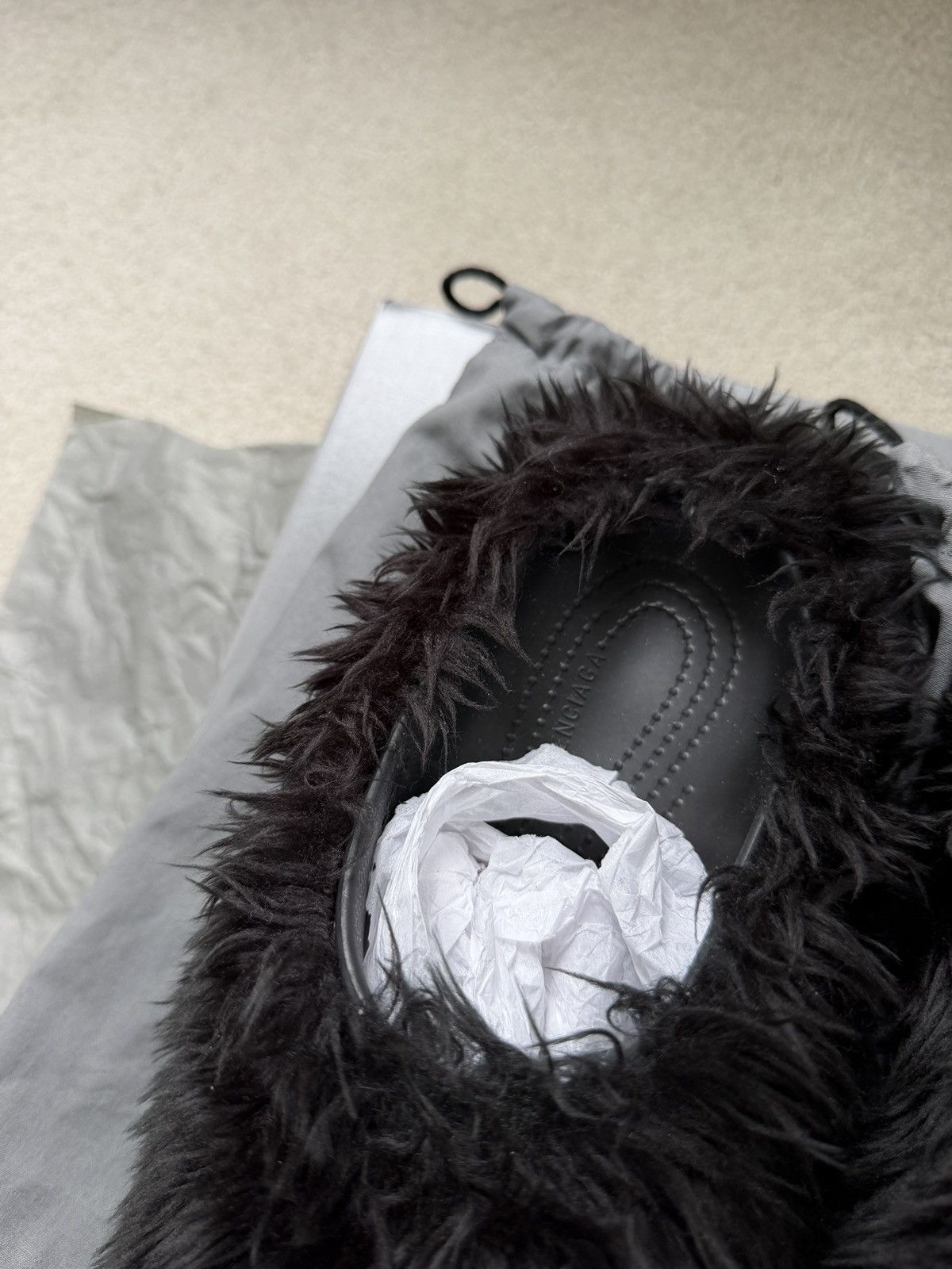 Balenciaga BB FUR CROCS Size US 8 / EU 41 - 8 Thumbnail