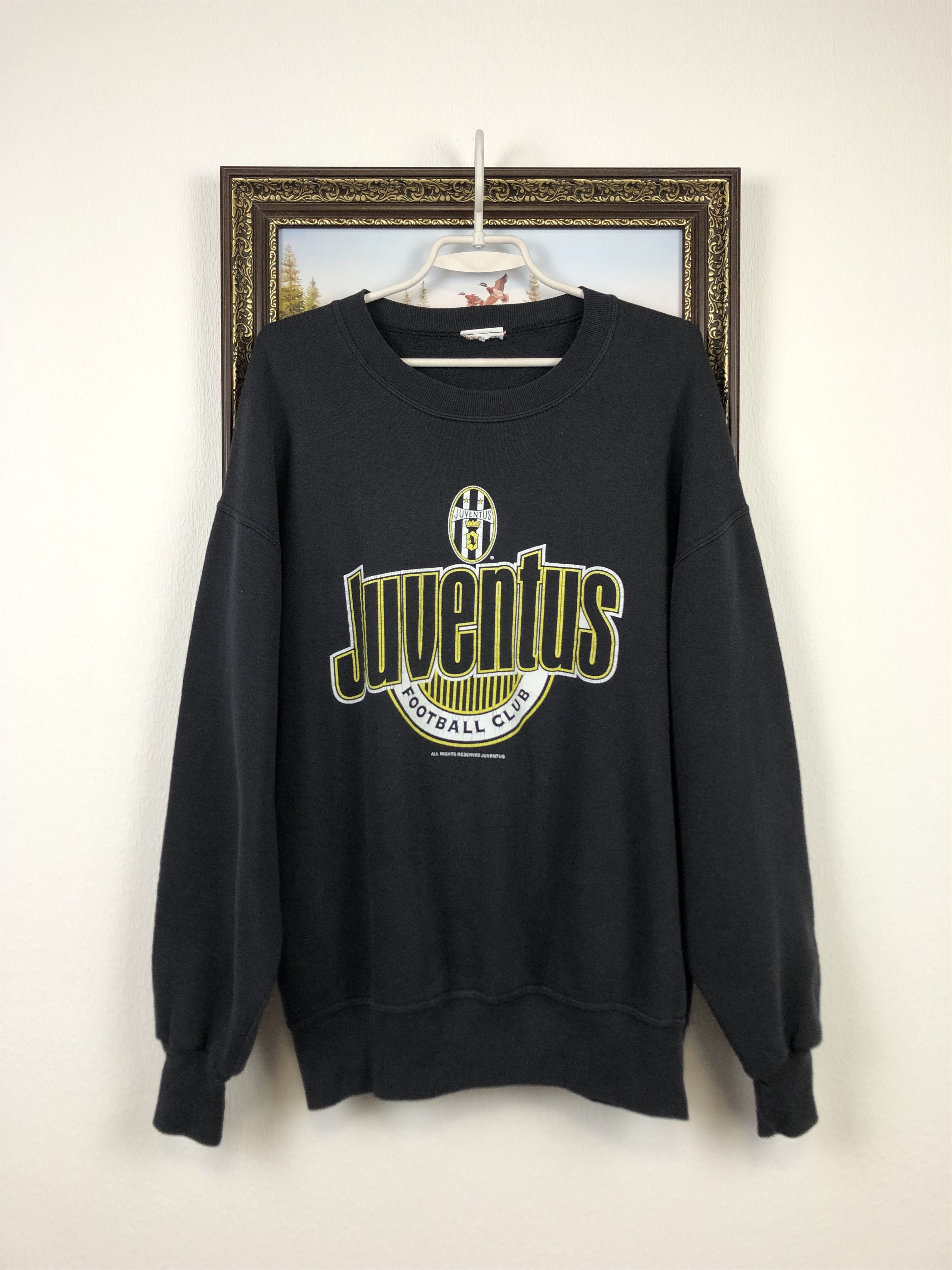 Vintage Vintage Juventus Football Sweatshirt Soccer Crewneck Rare Size US L / EU 52-54 / 3 - 1 Thumbnail