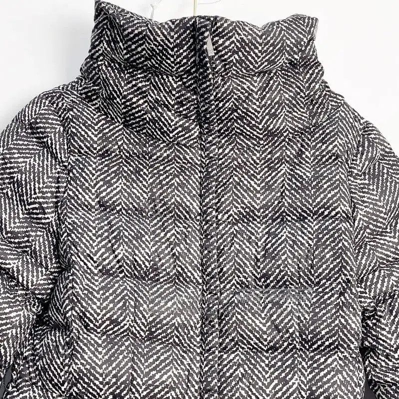 Max Mara MaxMara Multicolor Women's Cotton Puffer Jacket . Size S / US 4 / IT 40 - 2 Thumbnail