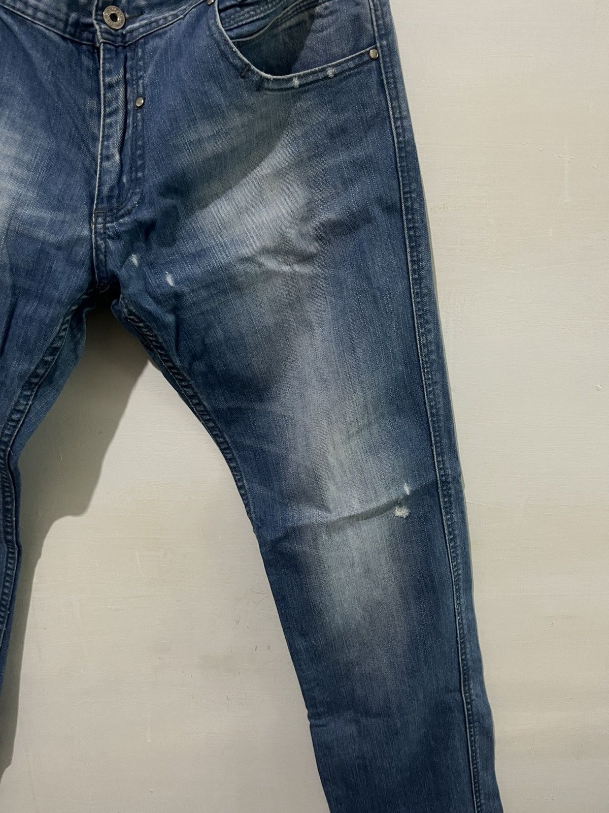 Dolce & Gabbana Japanese D&G Distrassed Denim Size US 34 / EU 50 - 6 Thumbnail
