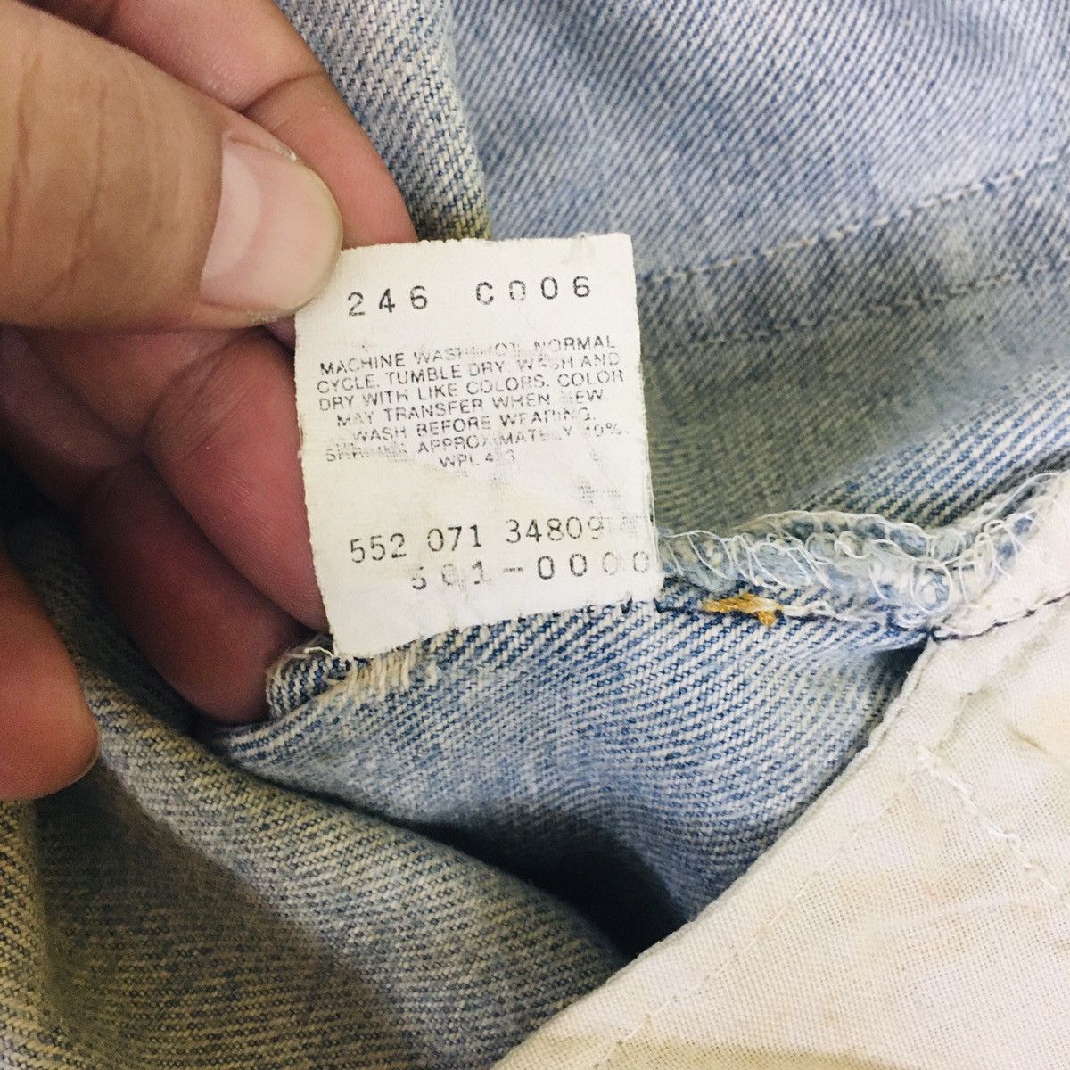 Levi's Vintage Clothing Vintage Levi’s 501xx Distress Size US 35 - 12 Thumbnail