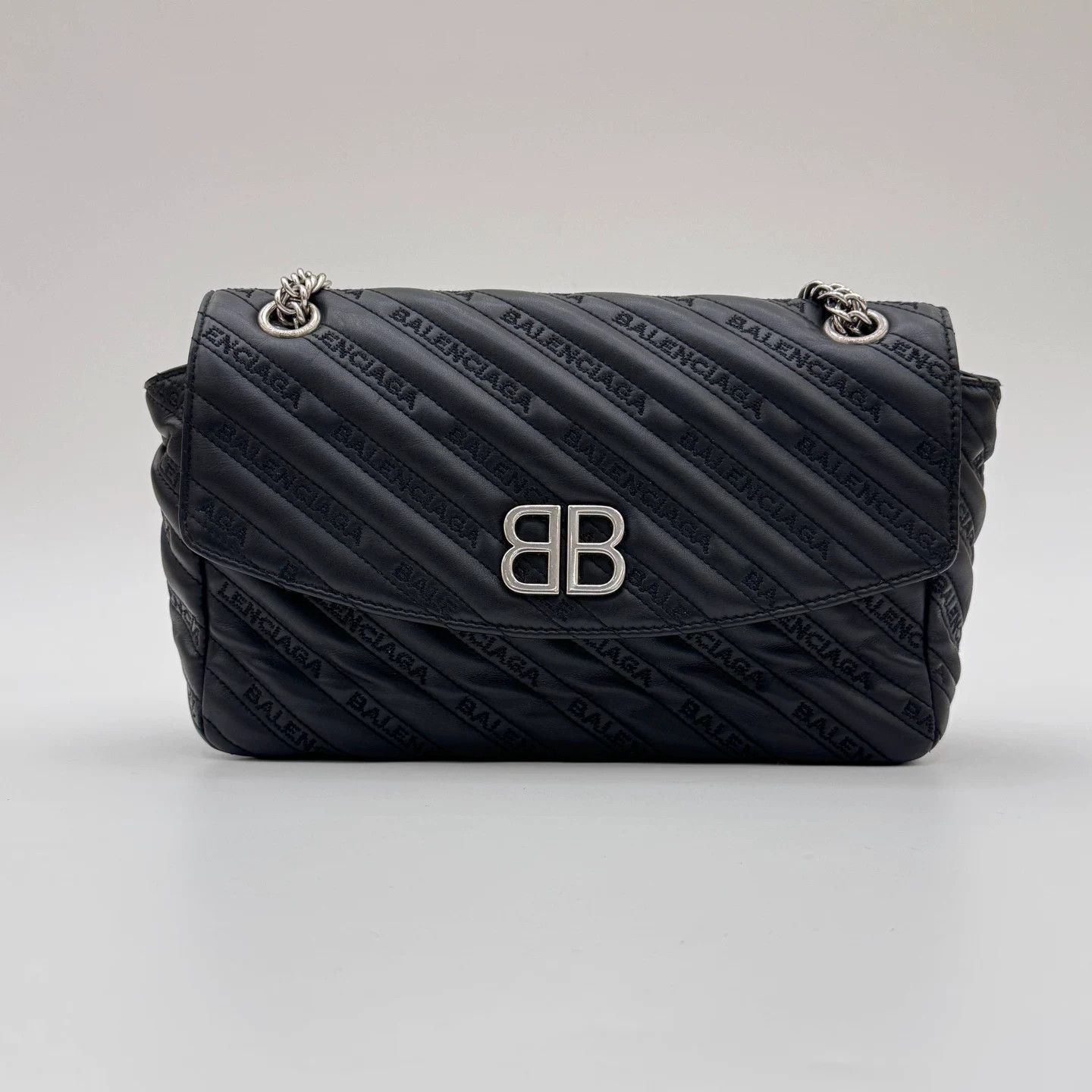 Balenciaga Pre-loved Bag Very good condition Size ONE SIZE - 1 Thumbnail
