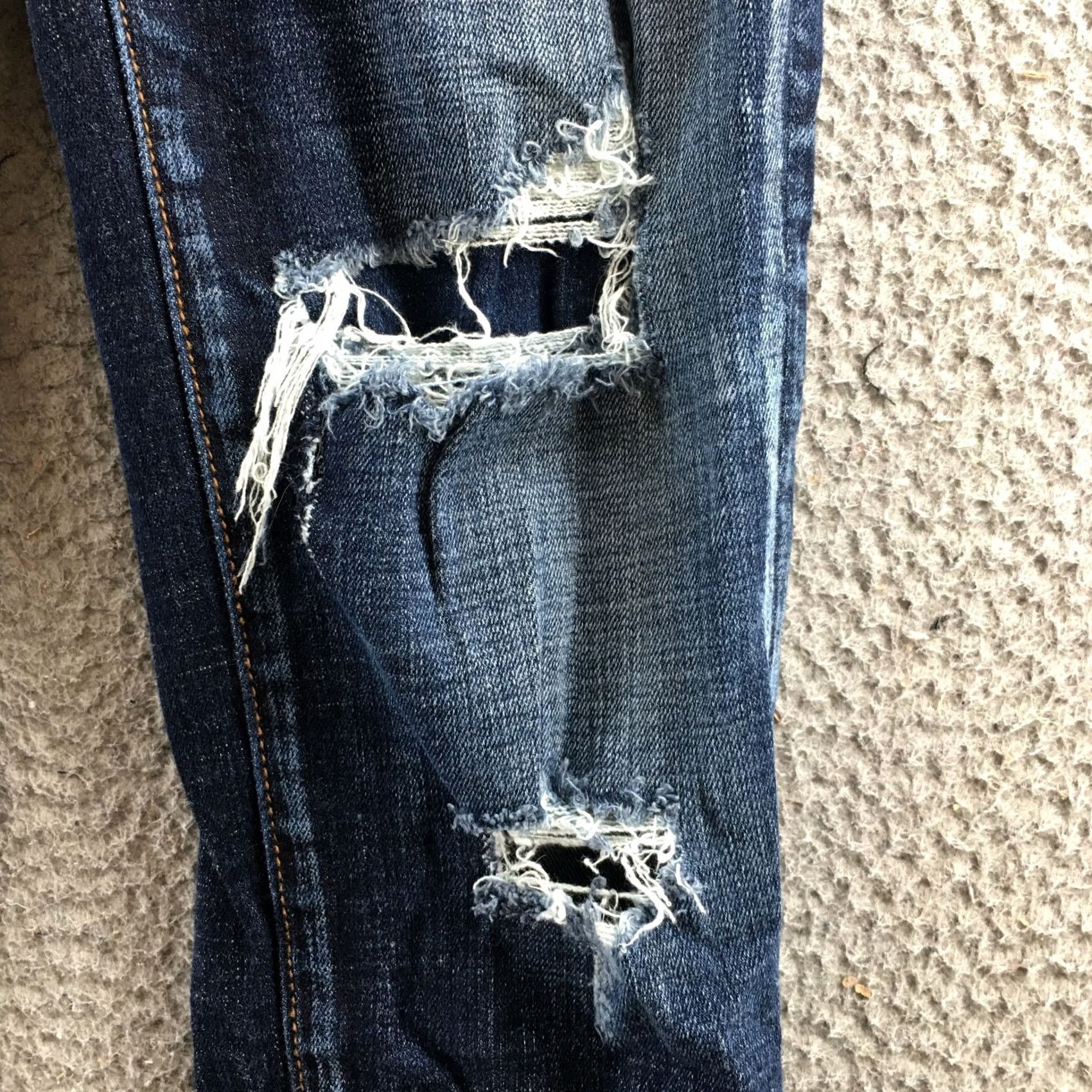 American Eagle Outfitters American Eagle Jegging Jeans Womens 6 Regular Blue Denim Distressed Jeans Mens? Size 28" / US 6 / IT 42 - 7 Thumbnail