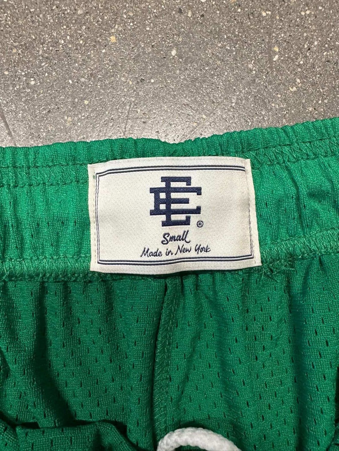 Eric Emanuel Eric Emanuel EE Basic/Core Short Celtic Green Size US 30 / EU 46 - 3 Thumbnail