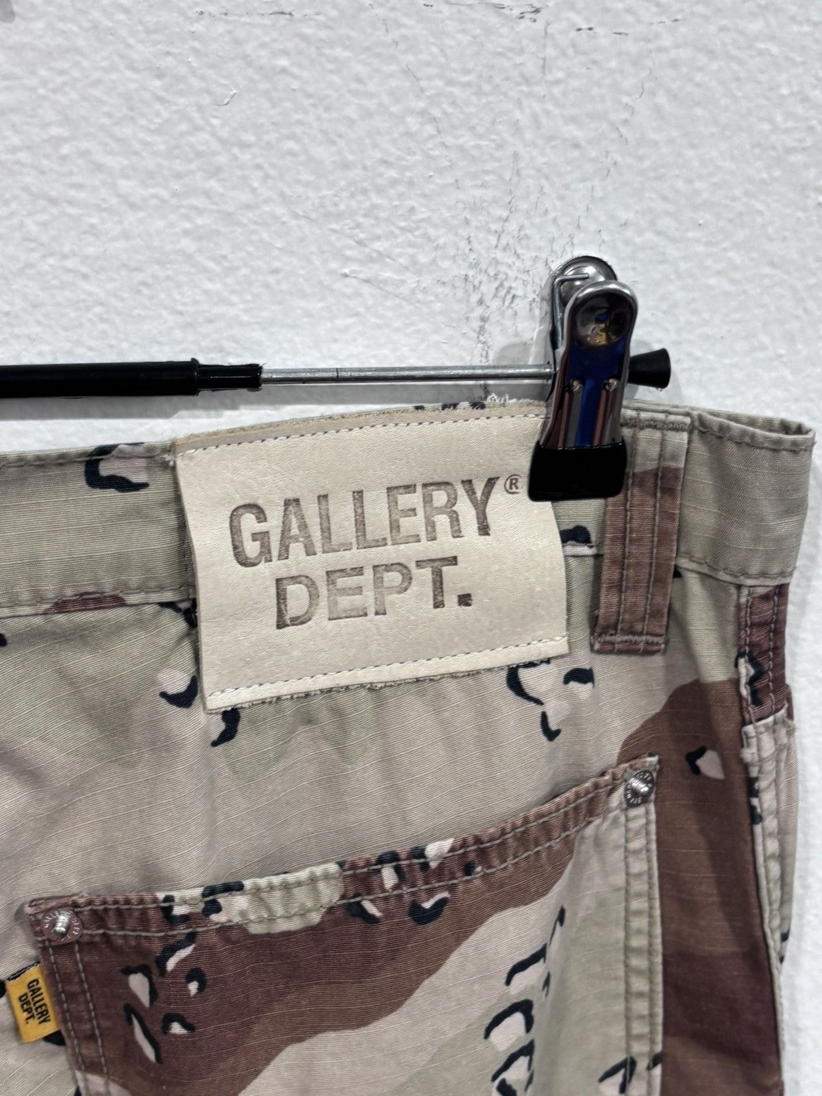 Gallery Dept. Galley Dept. Desert Camo 1 of 1 GGG Patch Jean Size US 33 - 6 Thumbnail