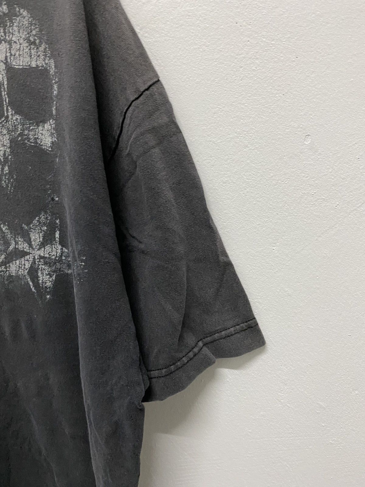 Vintage Vintage Y2K Faded Skull shirt Size US XL / EU 56 / 4 - 6 Thumbnail