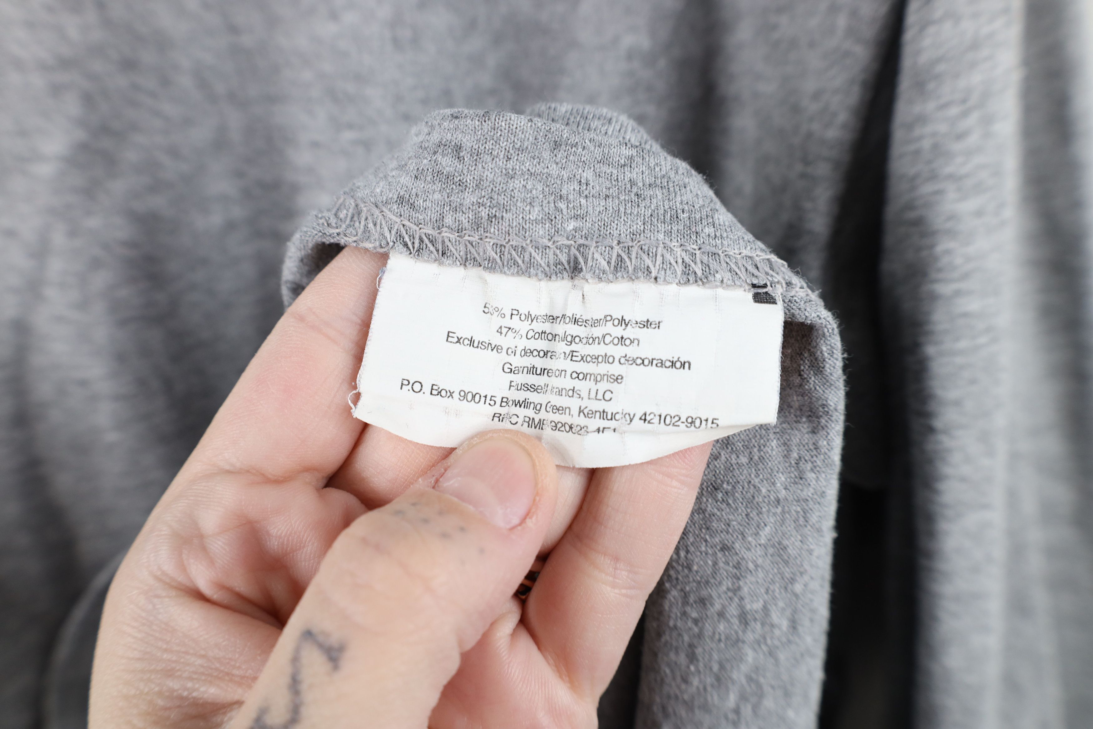 Russell Athletic Vintage Russell Athletic Long Sleeve T-Shirt Heather Gray Size US L / EU 52-54 / 3 - 8 Thumbnail
