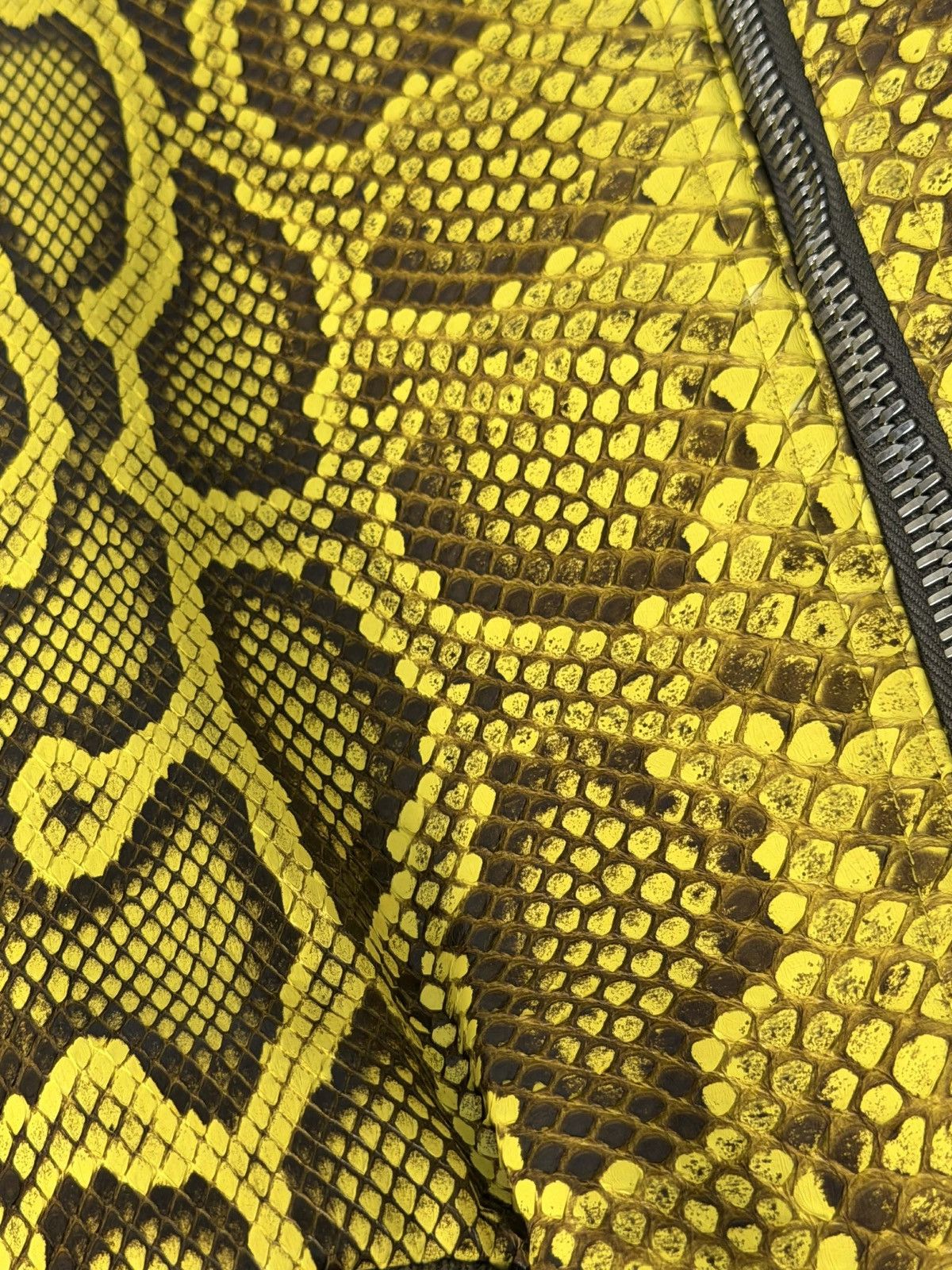 Rick Owens SS23 Rick Owens Python Leather Bomber Jacket in Lemon Yellow Size S / US 4 / IT 40 - 13 Thumbnail
