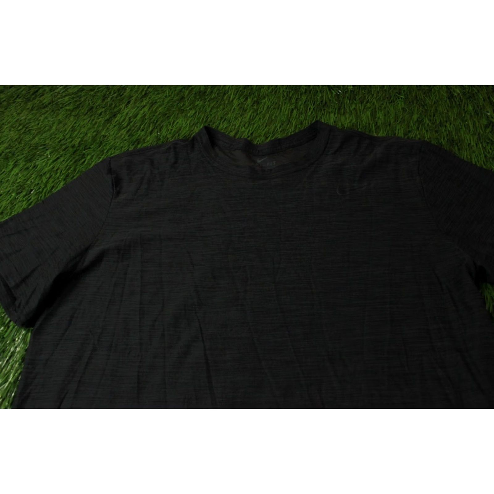 Nike Nike Dri-Fit 2018 Training Shirt Men XL Dark Gray T-Shirt Jersey CrossFit Nike Dri-Fit XL Men Shirt Size US XL / EU 56 / 4 - 3 Thumbnail