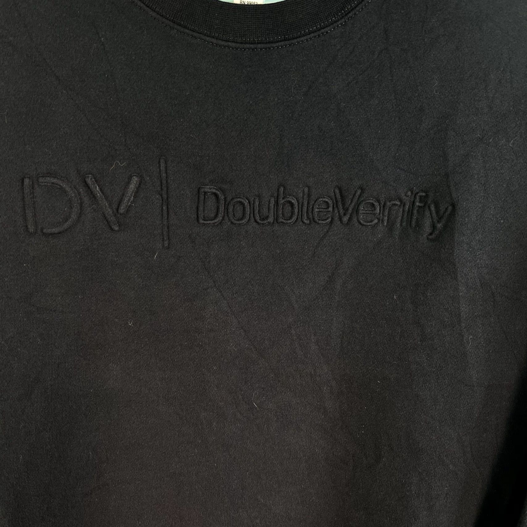 Vintage DV Doubleverify Promo Sweatshirt Adult L Black Graphic Print Logo Embroidered Men Regular Fit 48in Chest Astroboy Theme Media 90s? Size US L / EU 52-54 / 3 - 3 Thumbnail