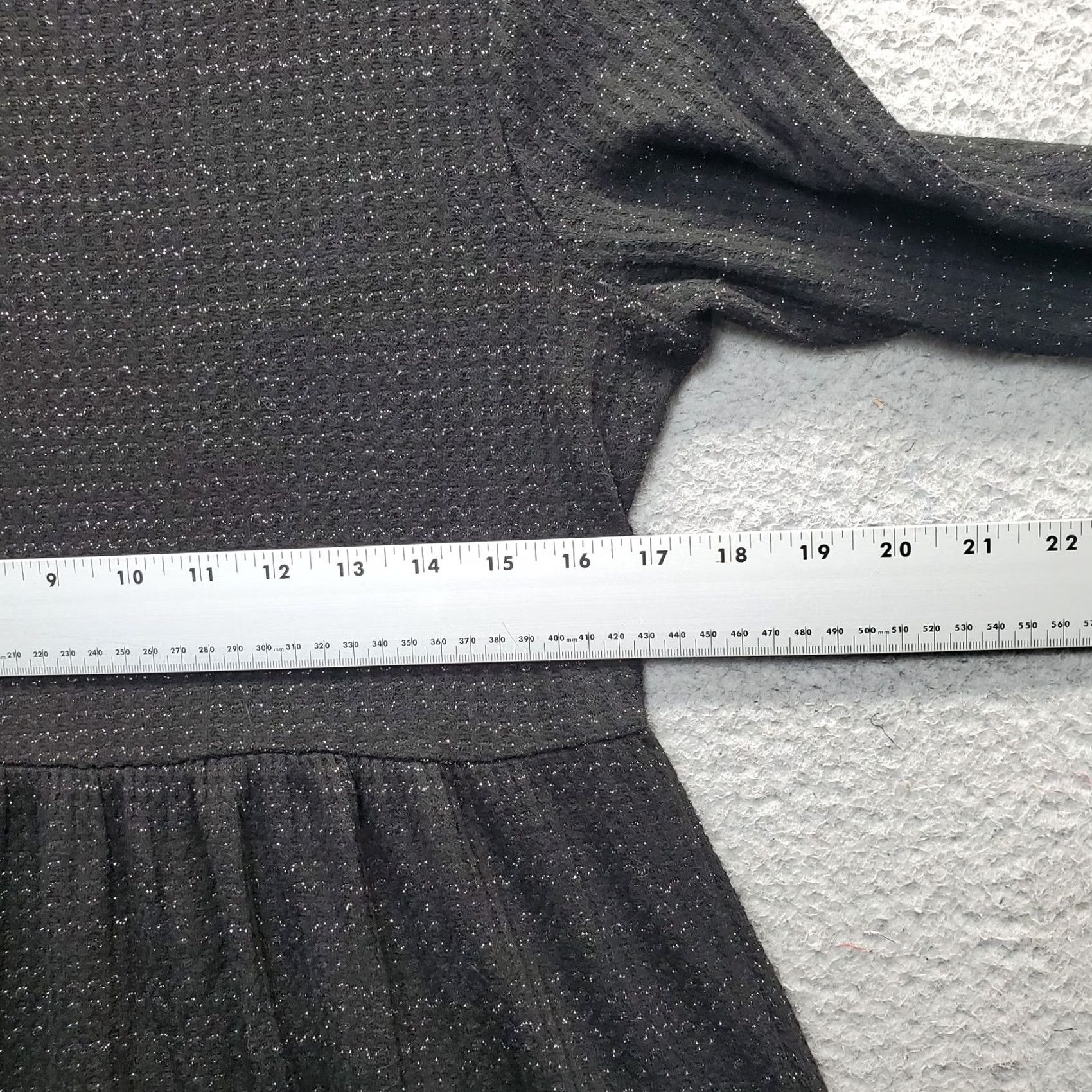 Vintage LC Lauren Conrad Blouse Womens M Black Metallic Tiered Hem Knitted Turtleneck Shirt Y2K Style Size M / US 6-8 / IT 42-44 - 4 Thumbnail