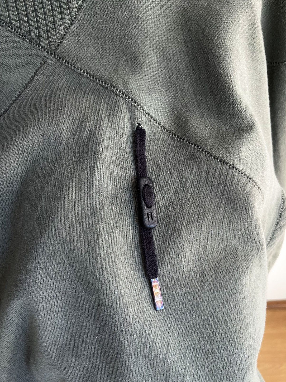 Boris Bidjan Saberi Archive Boris Bidjan Saberi AW12 scar draped cowl hoodie Size US M / EU 48-50 / 2 - 4 Thumbnail