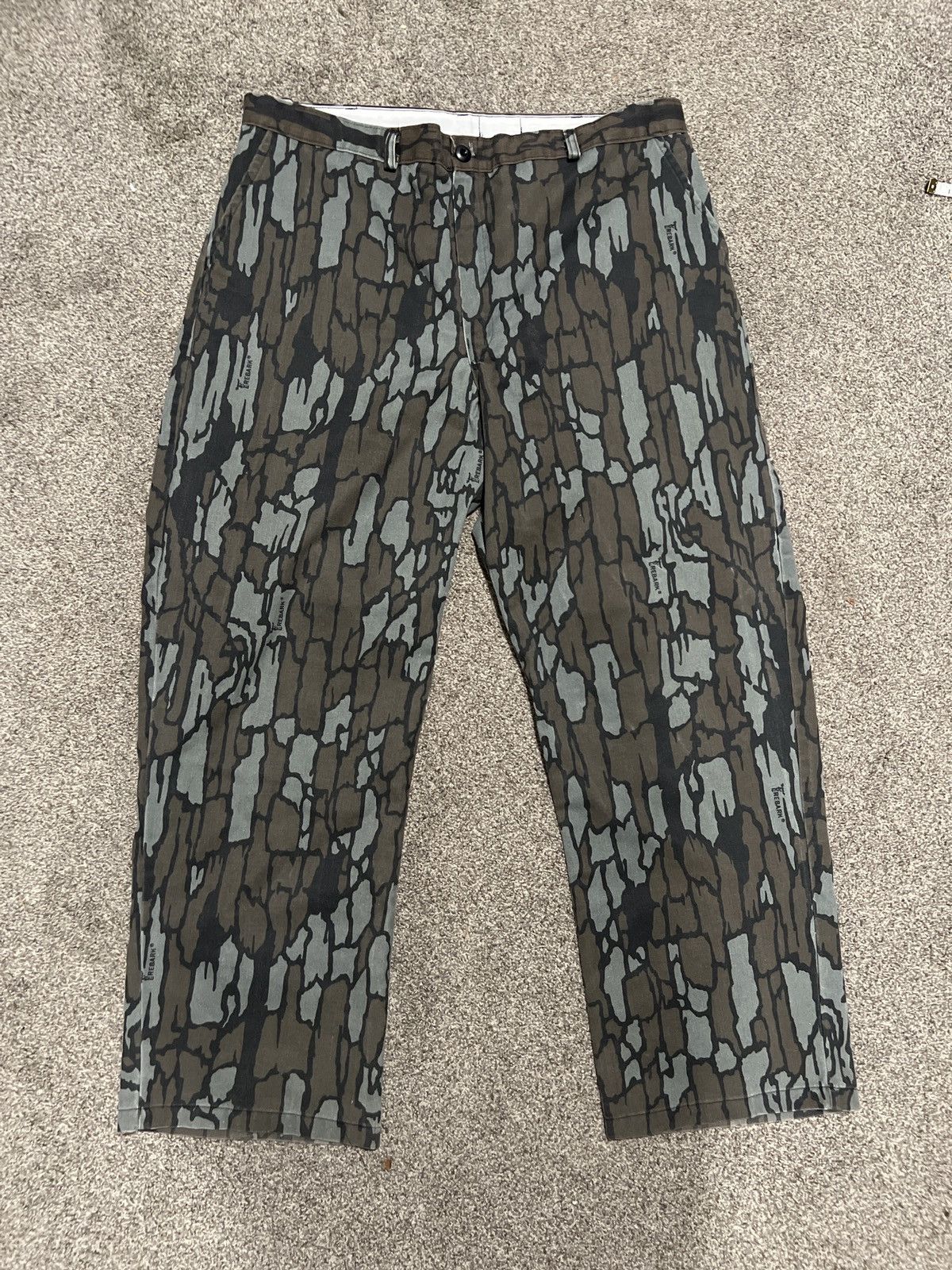 image of Y2K Style Realtree Bark Camo Baggy Pants Size 38, Men's