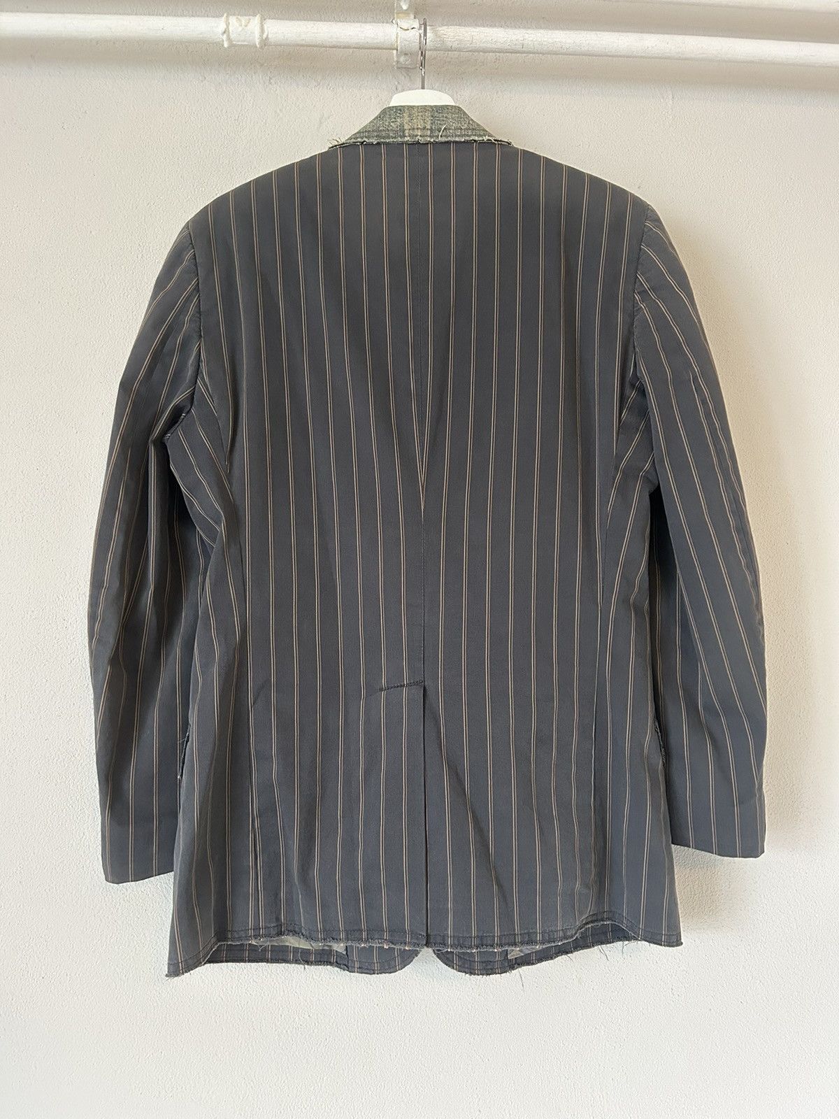 Dolce & Gabbana D&G Pinstripe Blazer with Denim Collar, Size 50 Size US M / EU 48-50 / 2 - 8 Thumbnail