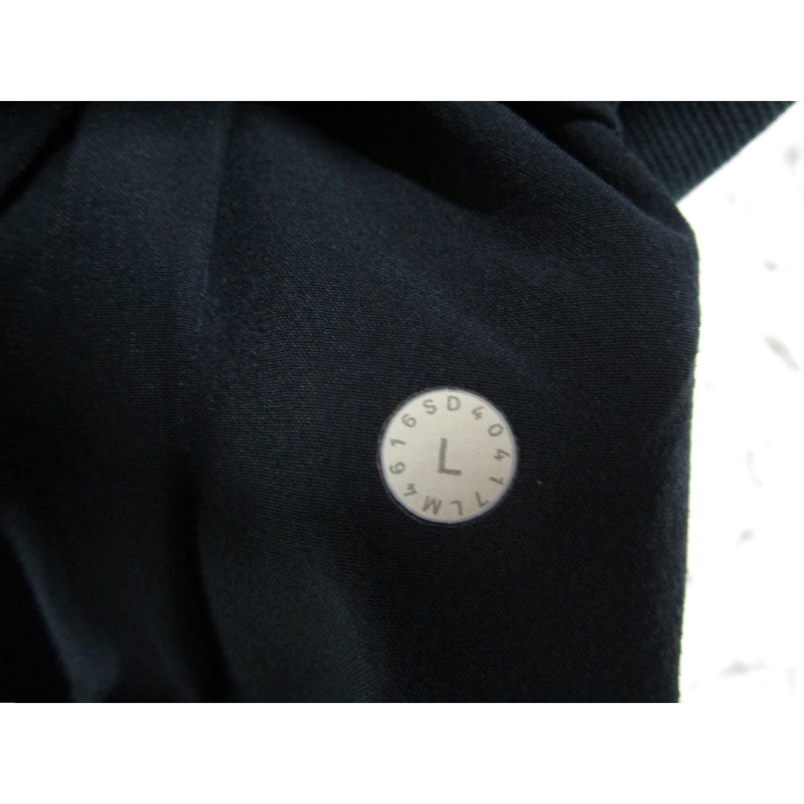 Lululemon Lululemon Jacket Mens L Blue Full Zip Mock Neck 2 Pockets Reflective Logo Size US L / EU 52-54 / 3 - 3 Thumbnail